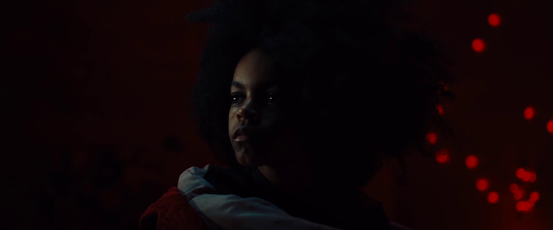 The five devils (2022) —  shot,  lighting