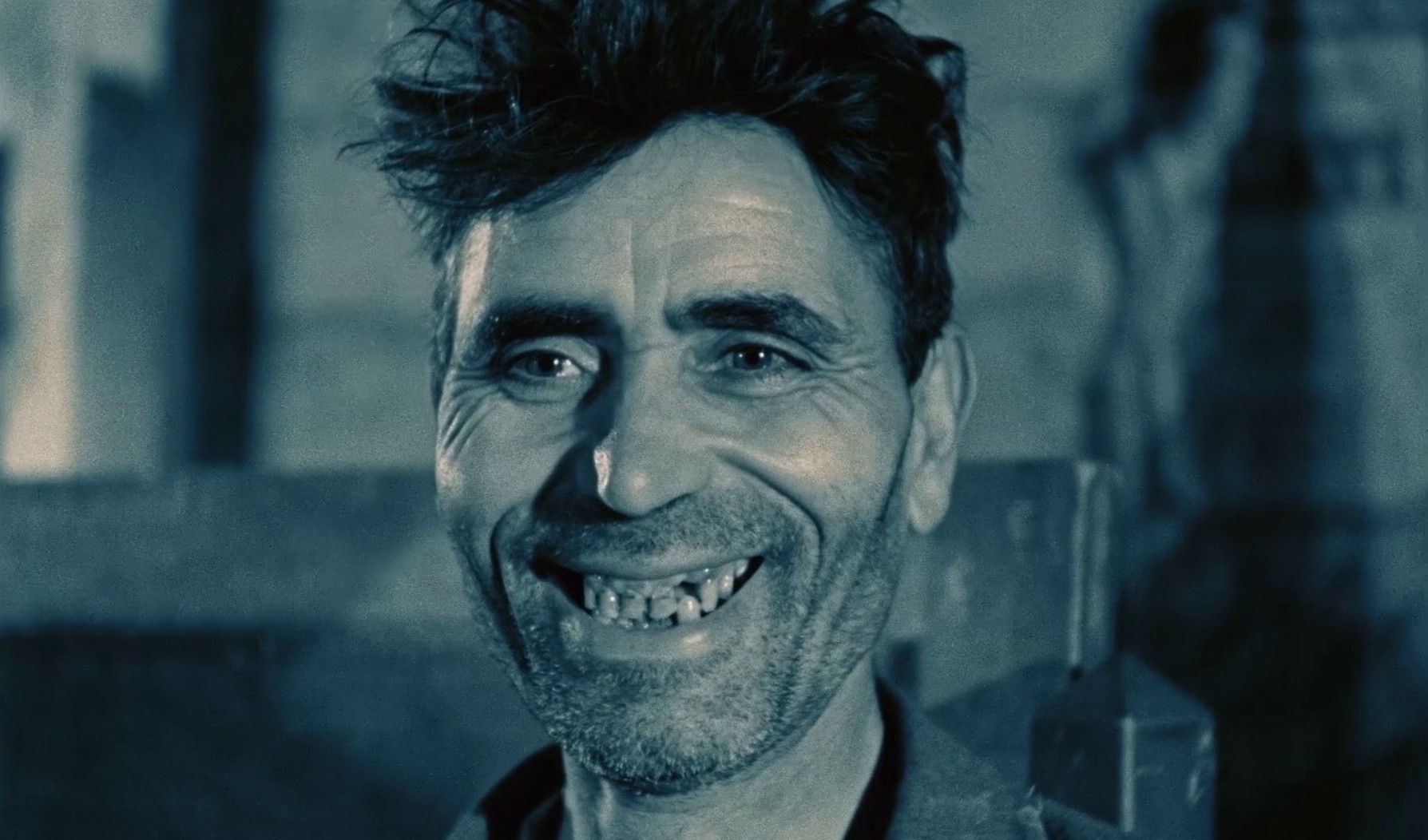 Martin Eden (2019) —  shot,  lighting