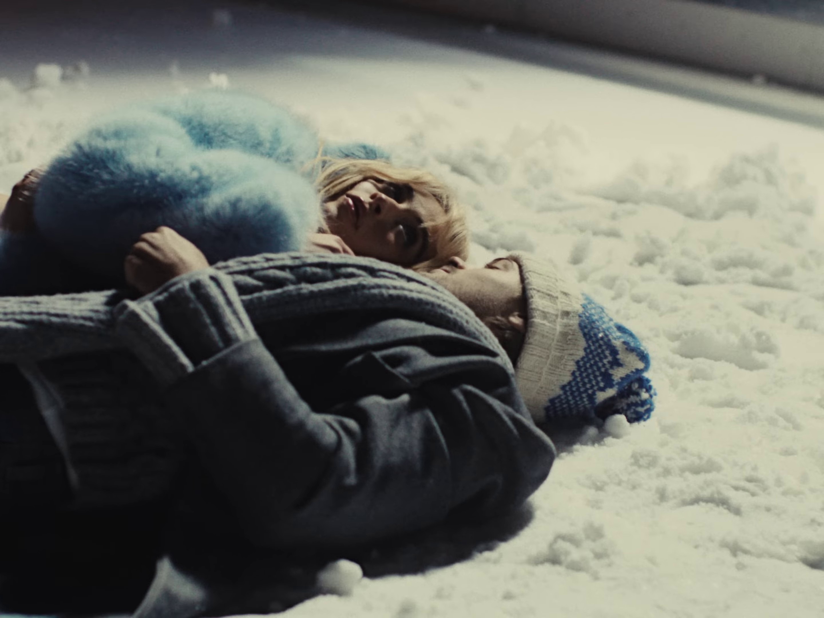 Santa doesn’t know you like i do (2023) —  shot,  lighting