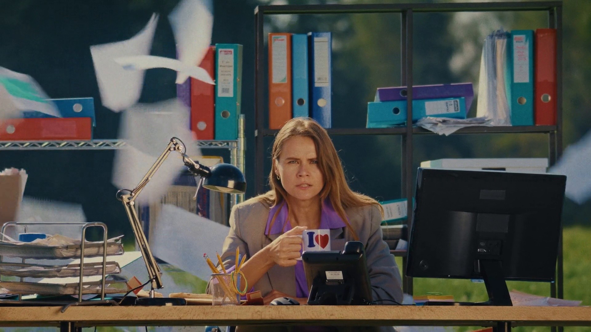 Avito - Работа. Рабочий (Х)ор. (2025) —  shot,  lighting