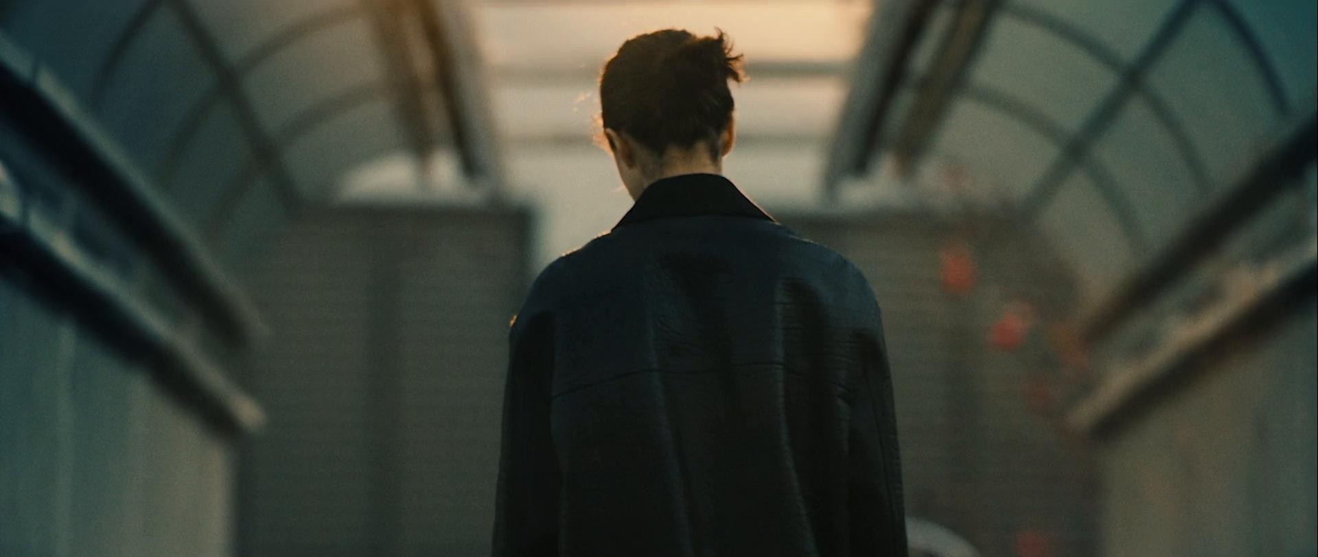 Vogue Australia  - Margaret Qualley (2025) —  shot,  lighting