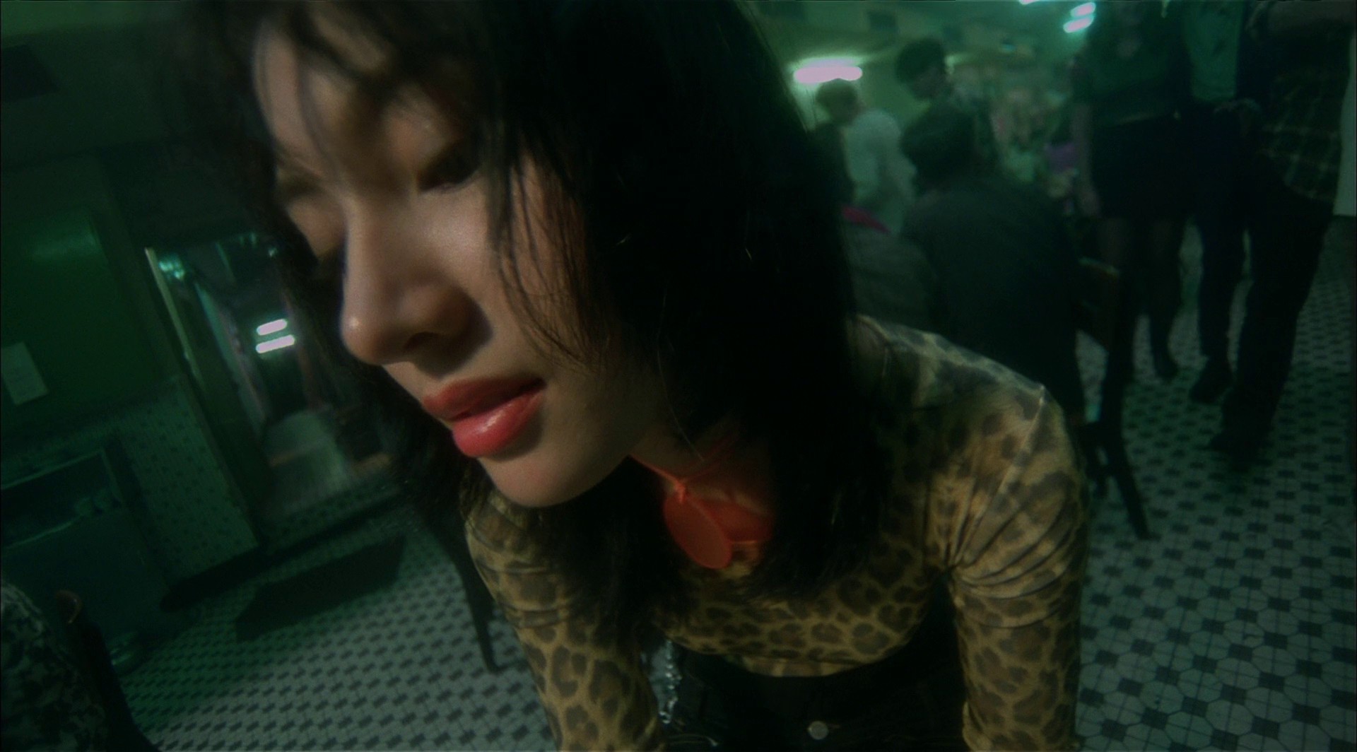 Fallen Angels (1997) —  shot,  lighting