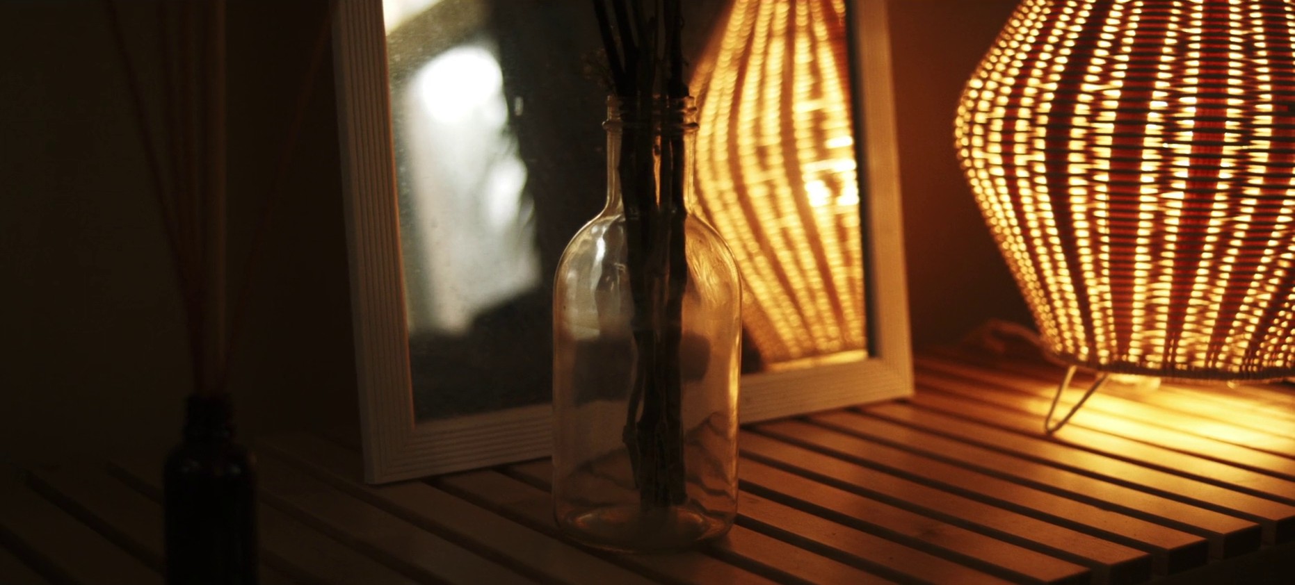 Legends  (2018) —  shot,  lighting