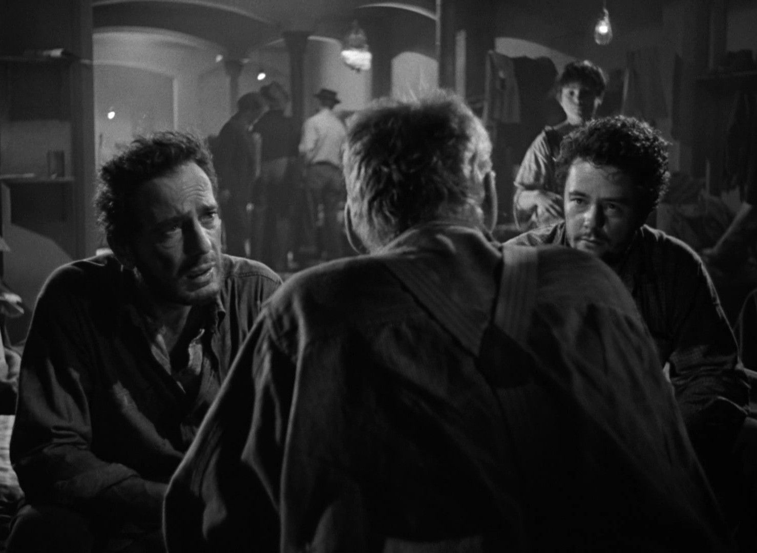 The Treasure of the Sierra Madre (1948) —  shot,  lighting