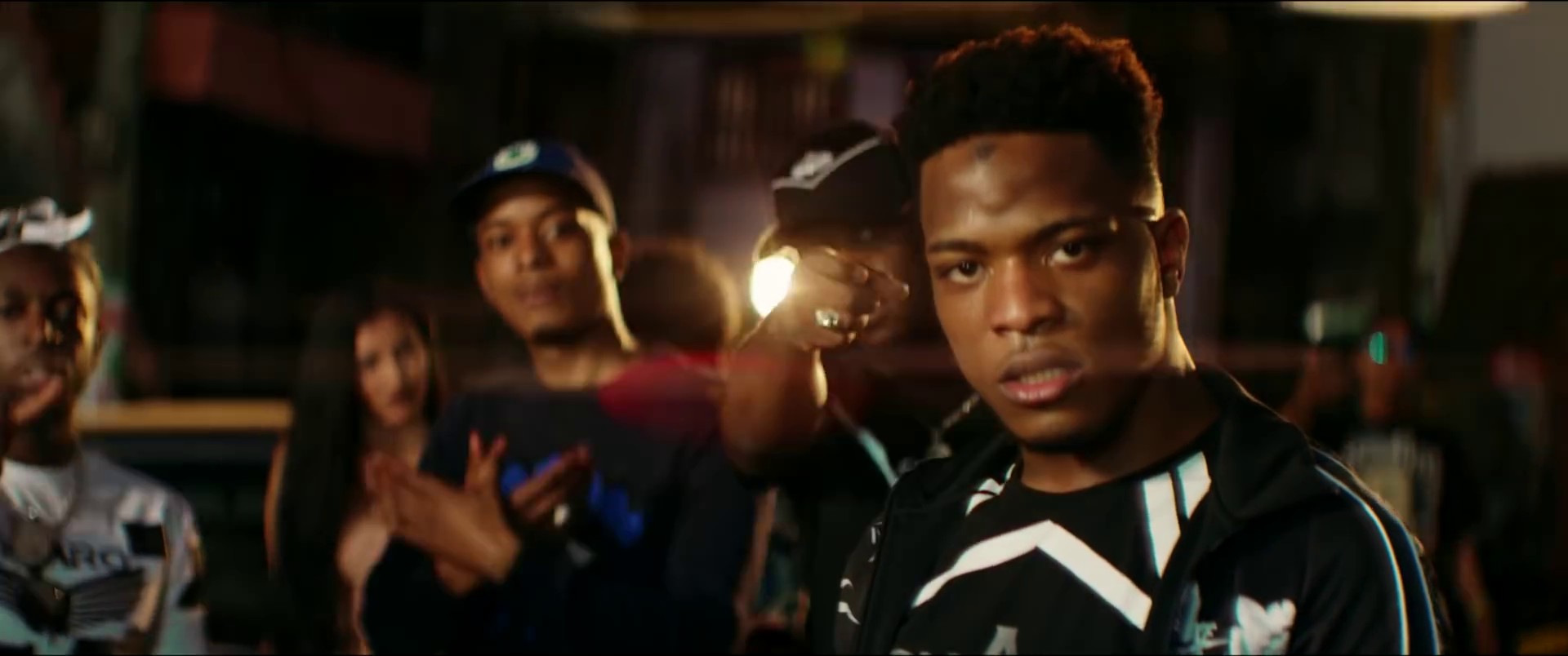 Medellín (2019) —  shot,  lighting