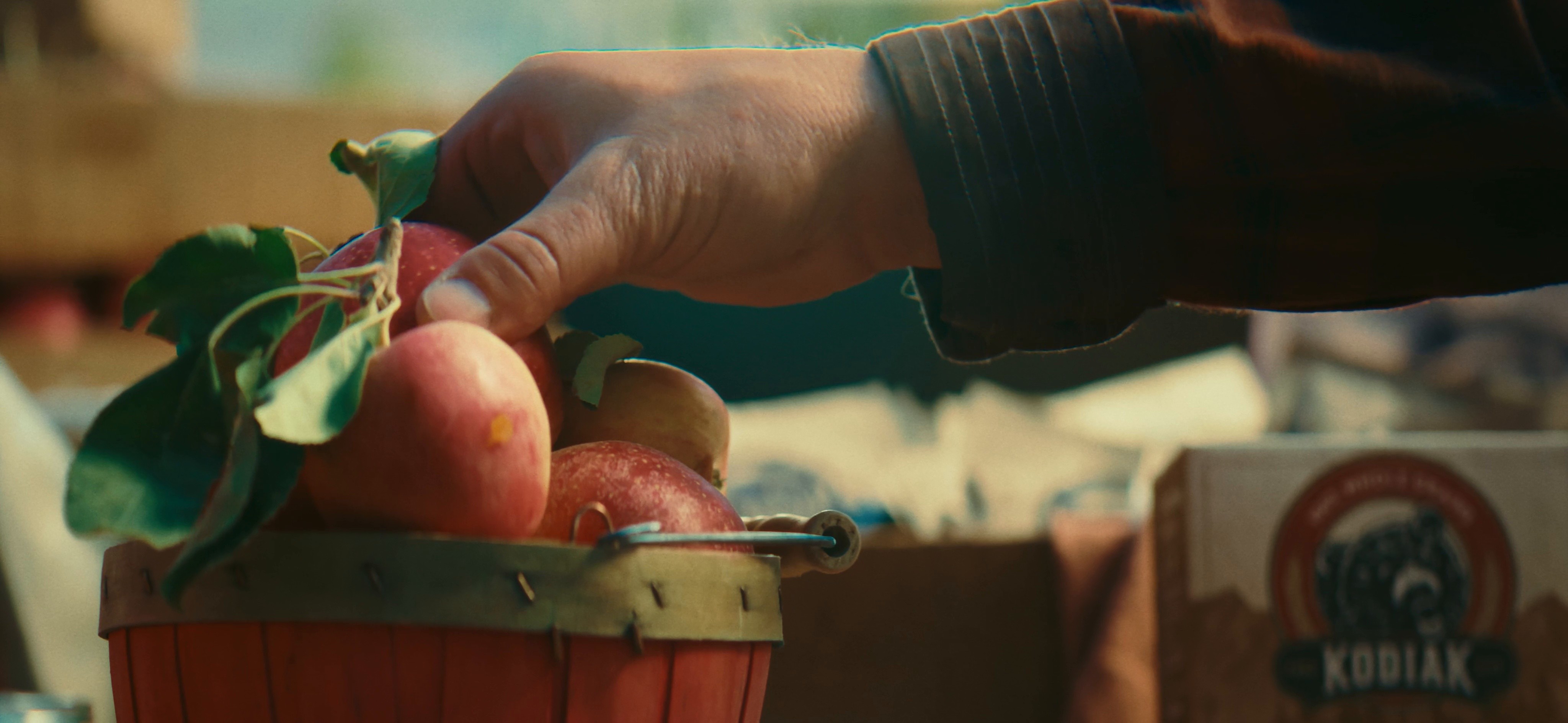 Zac Efron + Kodiak + WalMart - Limited Time Oatmeal Ad (2025) —  shot,  lighting