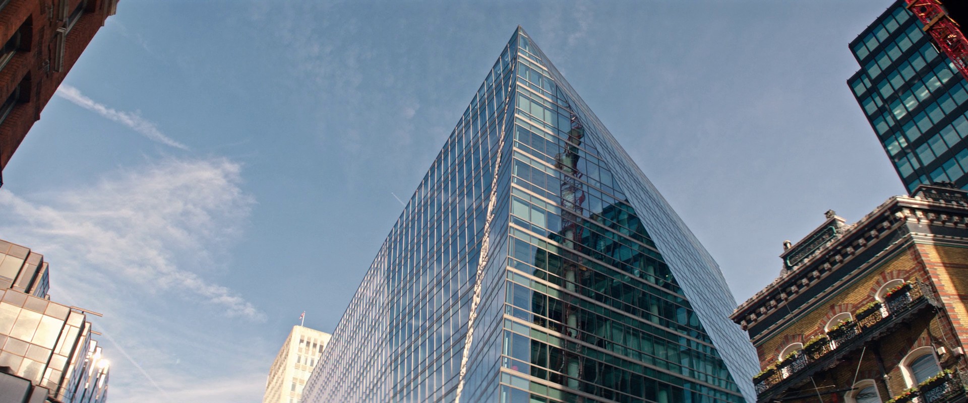 Tomb Raider (2018) —  shot,  lighting