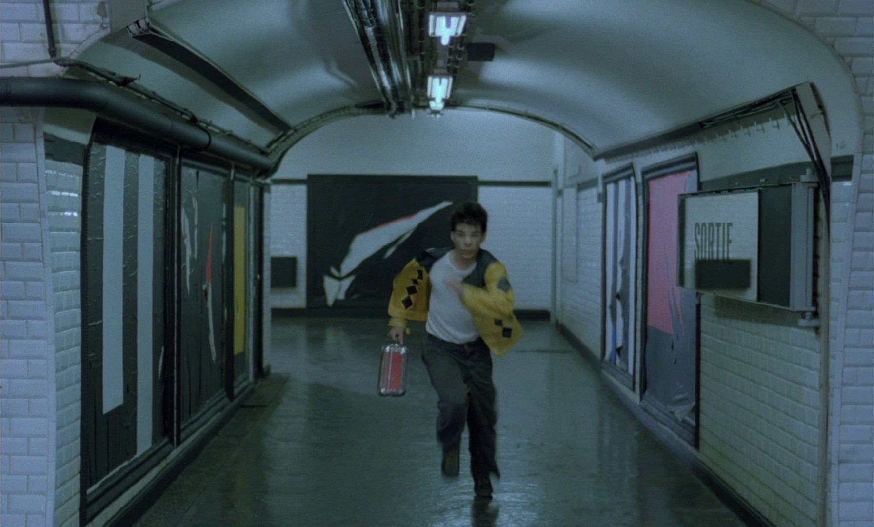 Bad Blood (1986) —  shot,  lighting