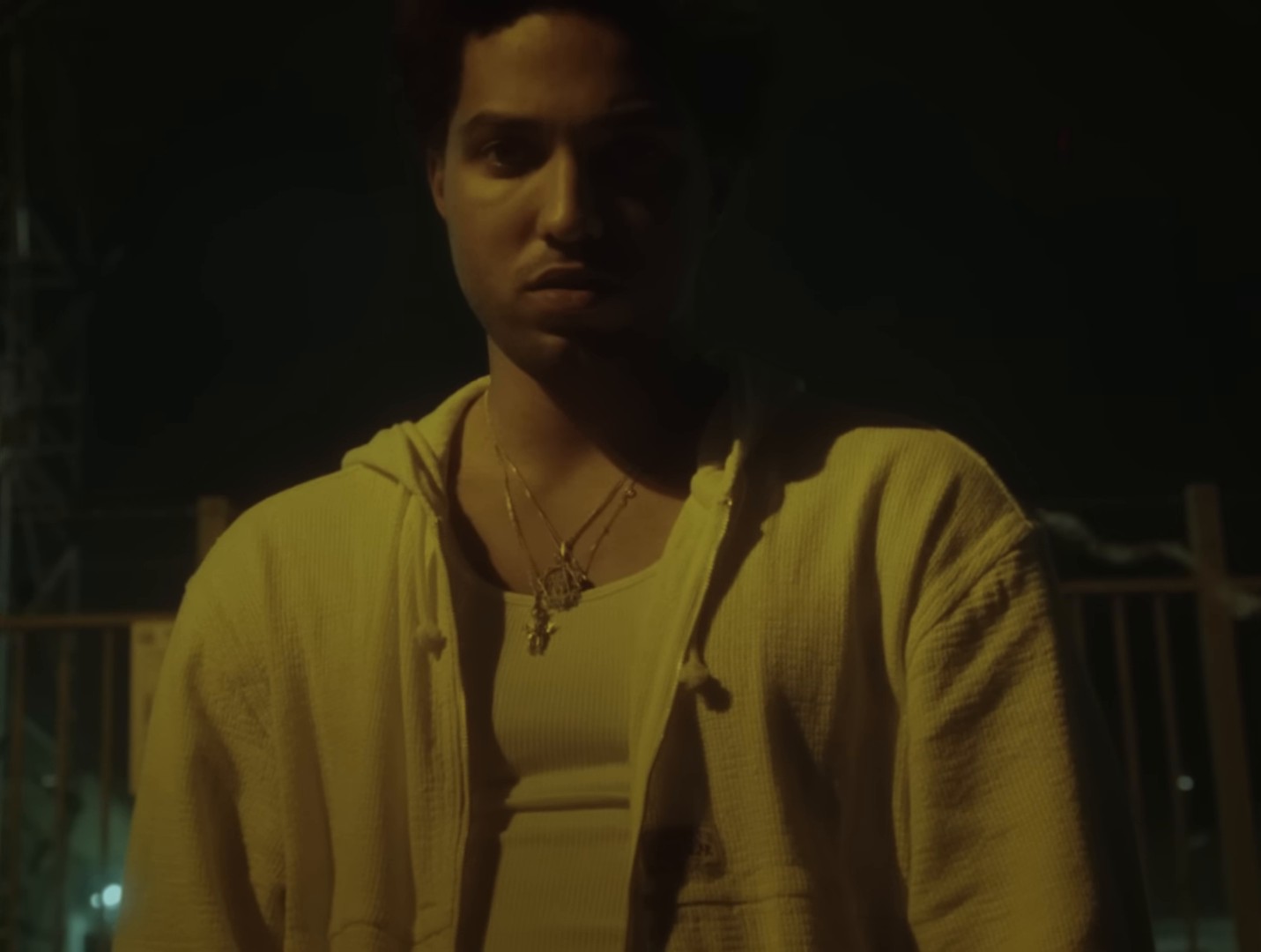 DISCONNECT! (2024) —  shot,  lighting