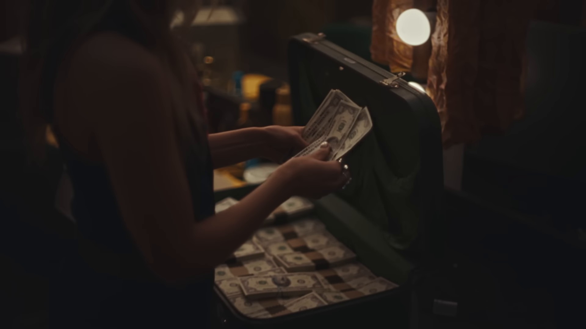 Hang Tight Honey (2024) —  shot,  lighting