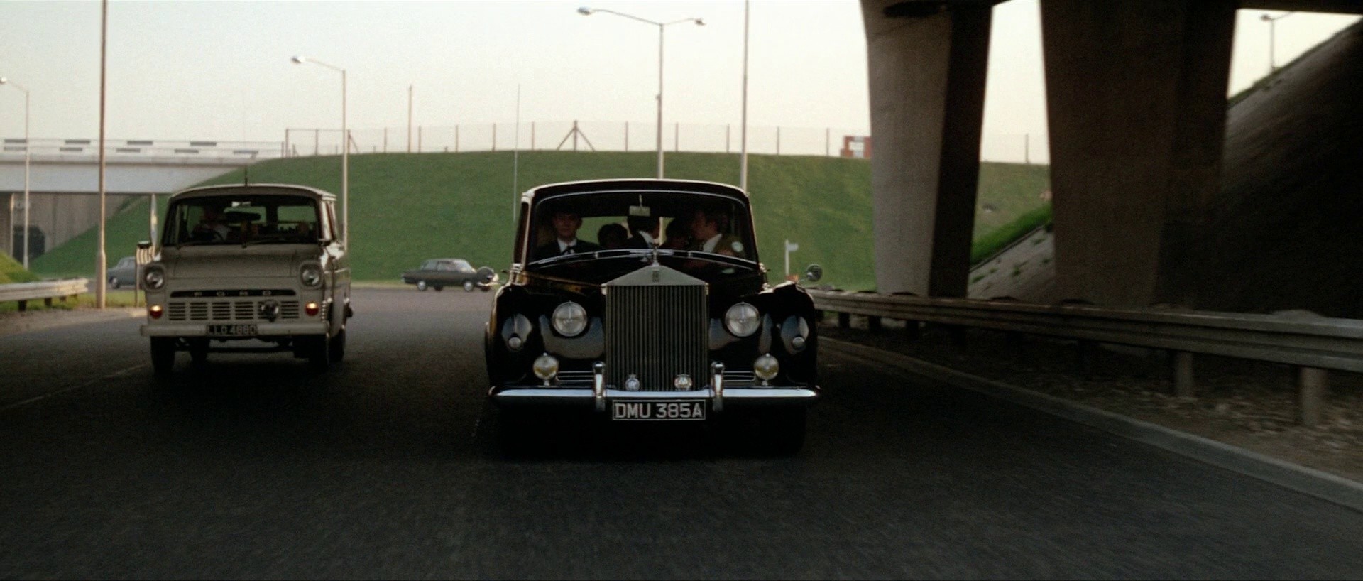 Two Weeks in September (1967) —  shot,  lighting