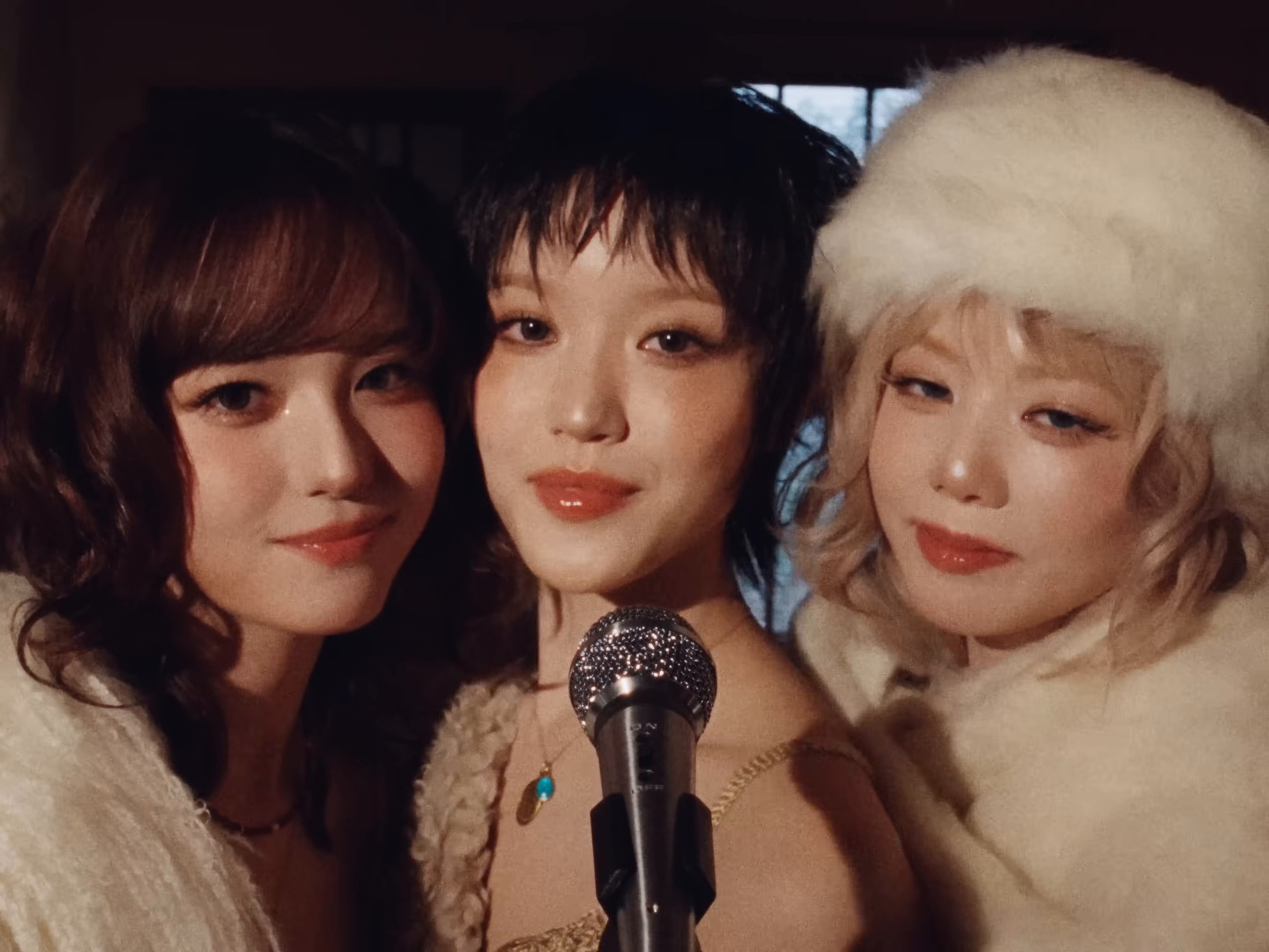 4 SEASONS (2025) —  shot,  lighting