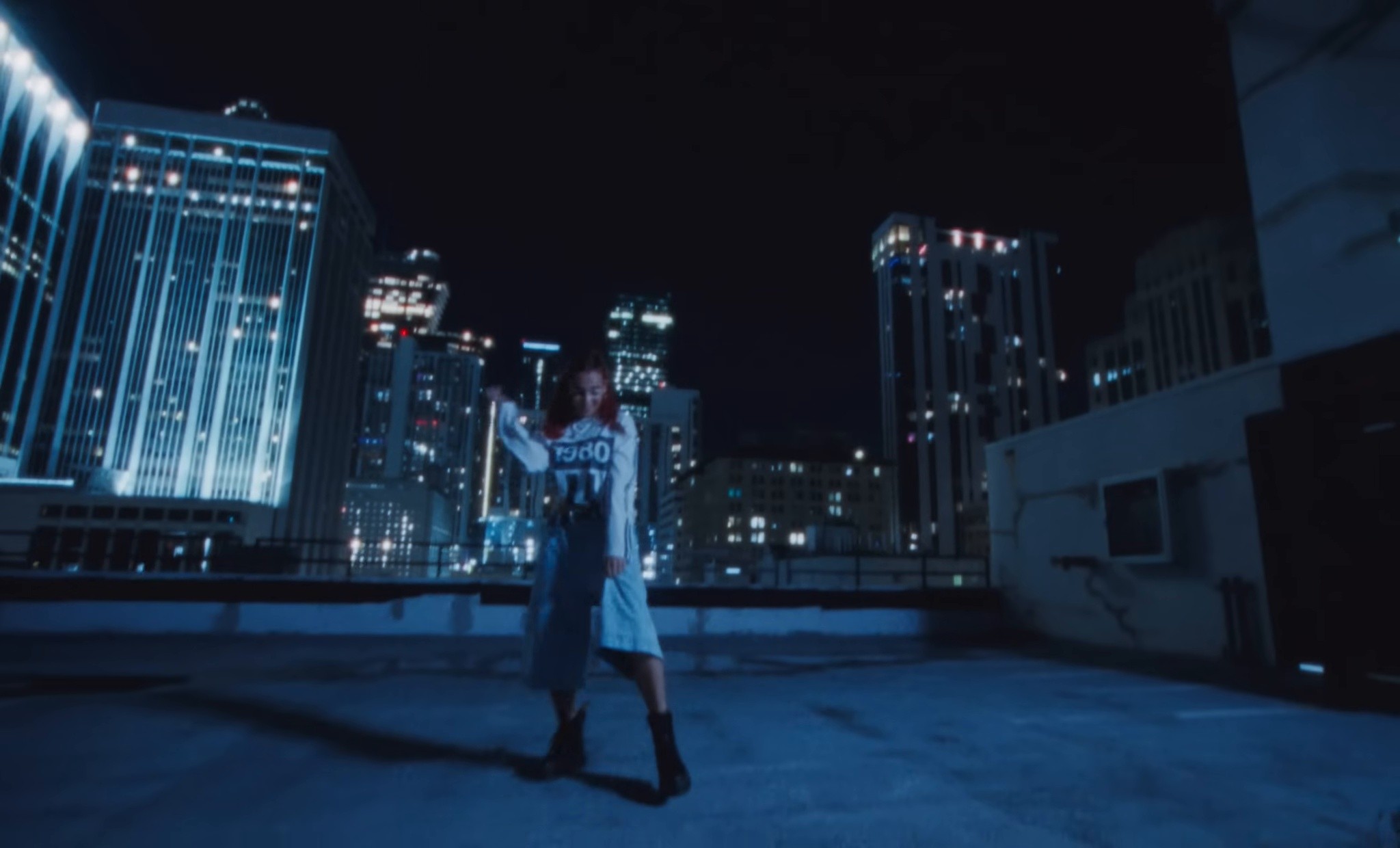 Cobro (2024) —  shot,  lighting