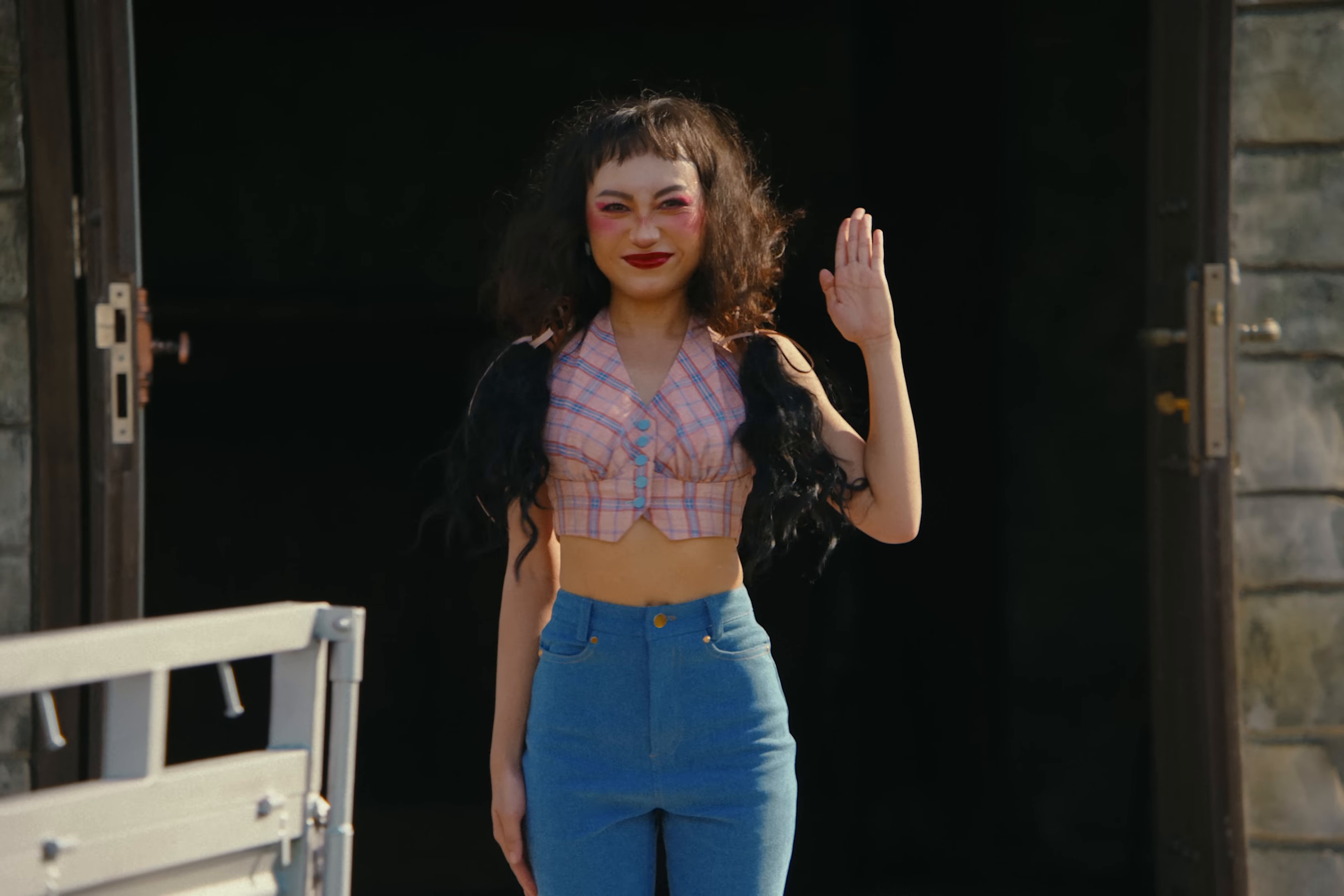 Đi Tìm Tình Yêu (2024) —  shot,  lighting