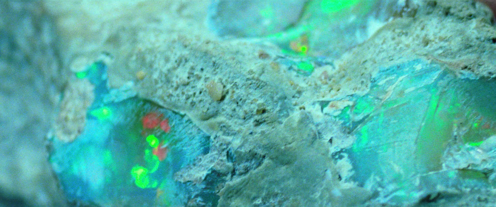 Uncut Gems (2019) —  shot,  lighting