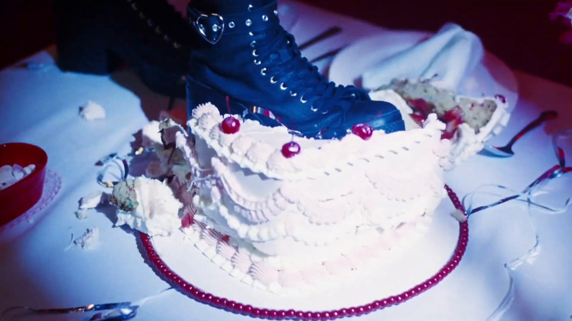 Love Me, Love Me Not | Converse | Alex Consani (2025) —  shot,  lighting