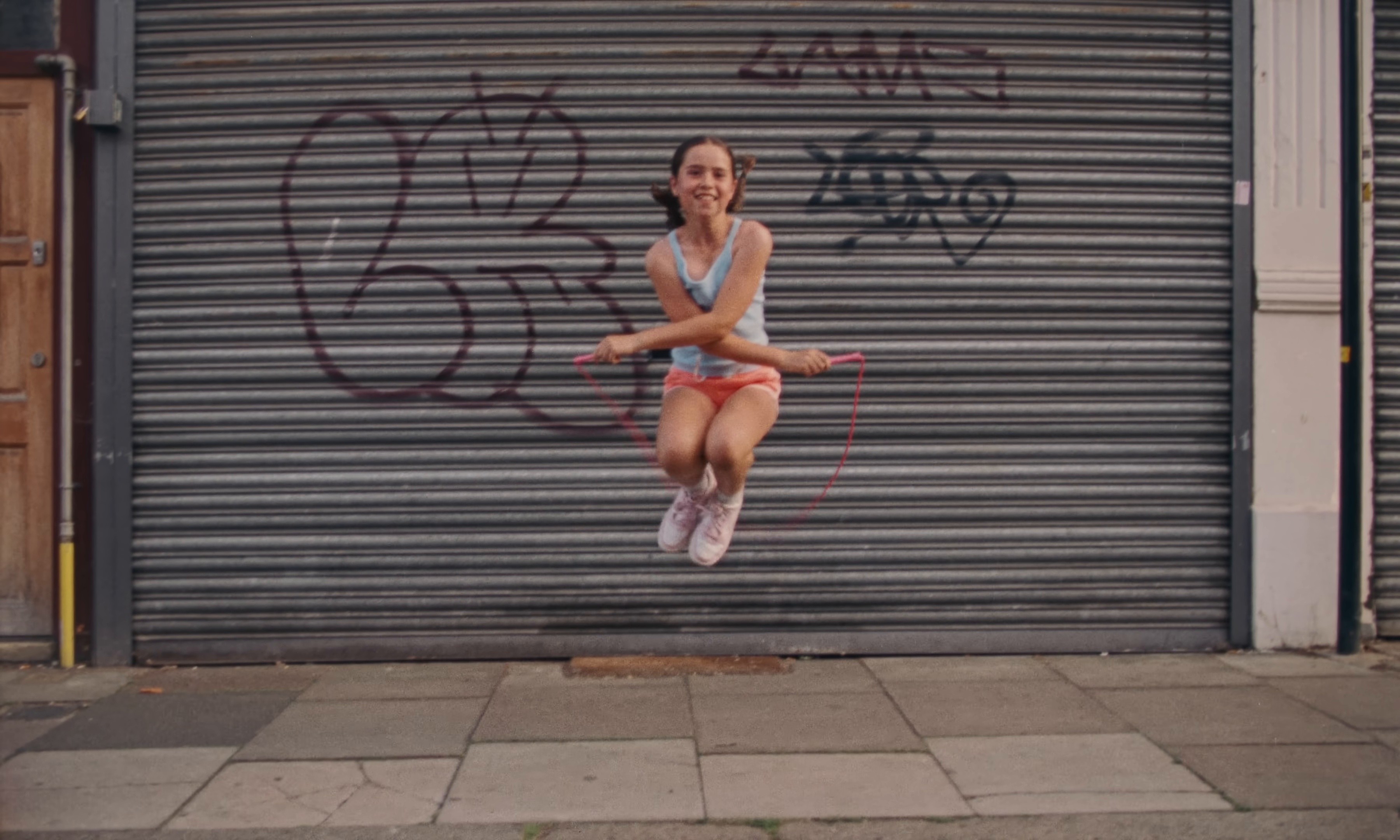 The Sofa (2025) —  shot,  lighting