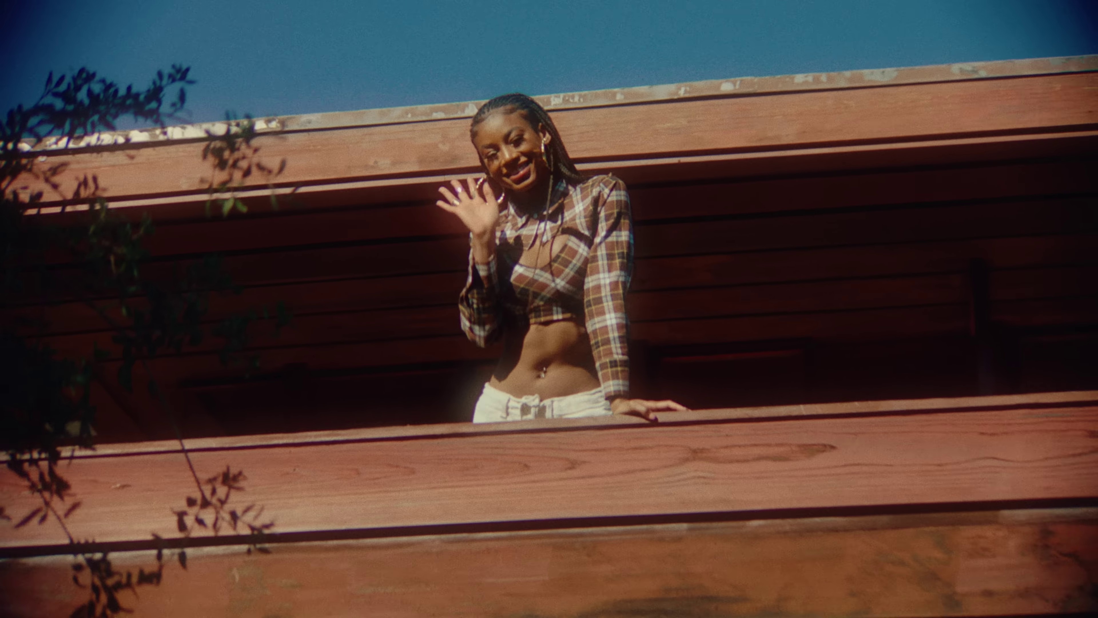 Good Evening (2024) —  shot,  lighting