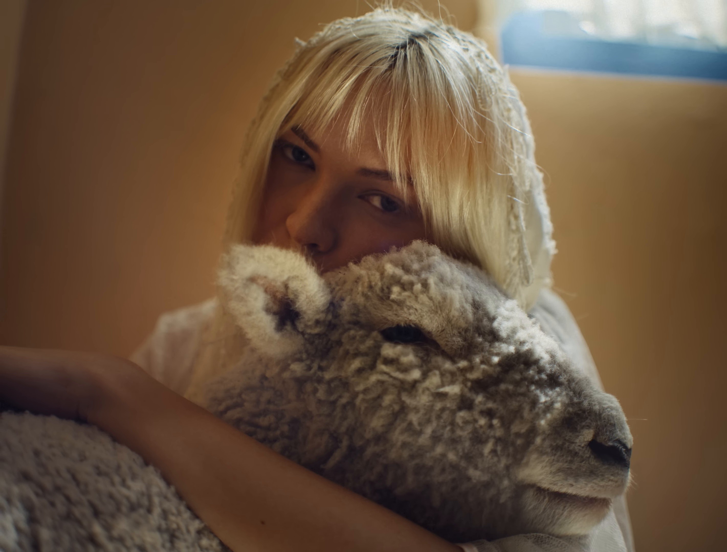 iMelrose (2024) —  shot,  lighting