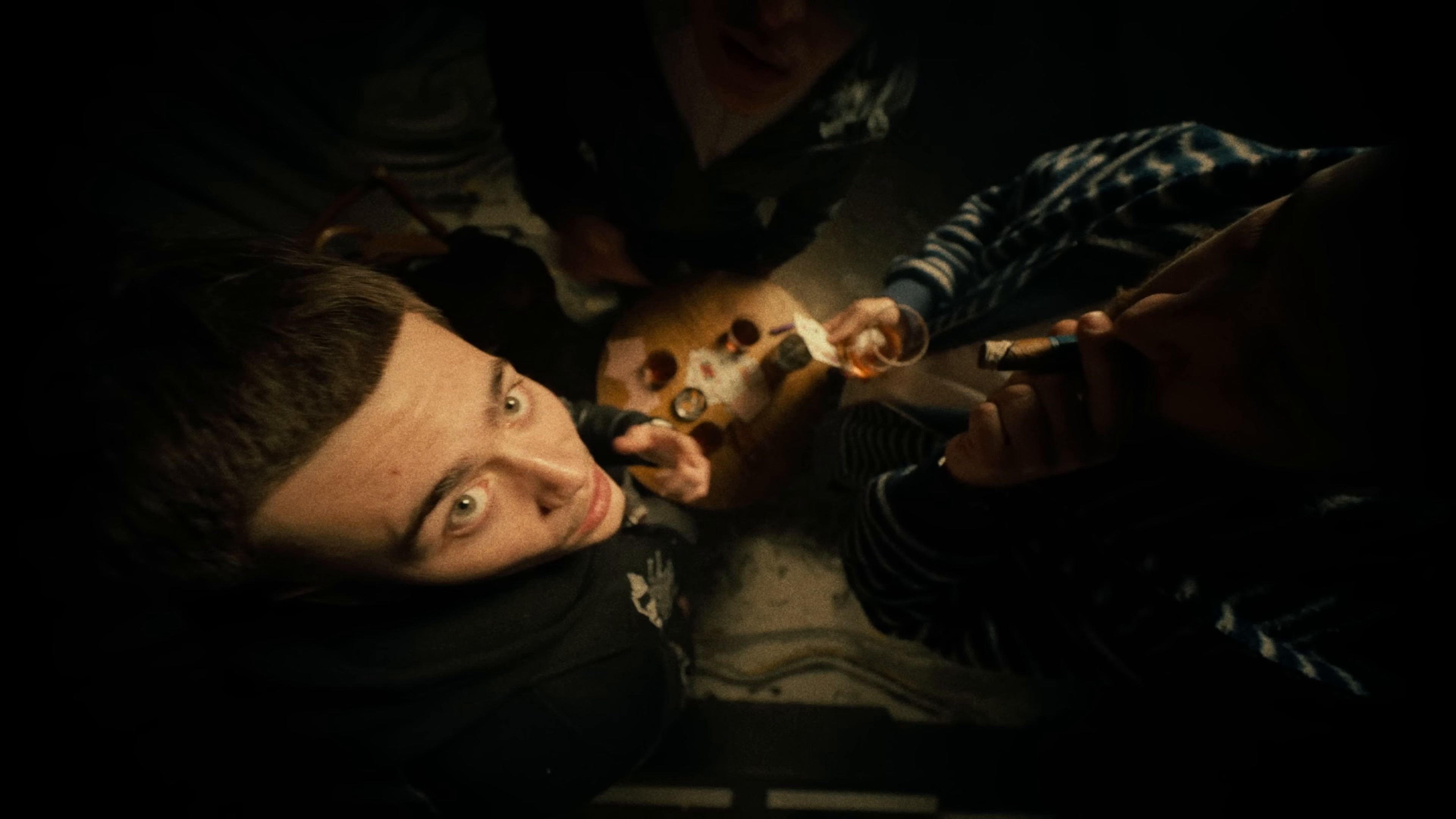 ROND (2025) —  shot,  lighting