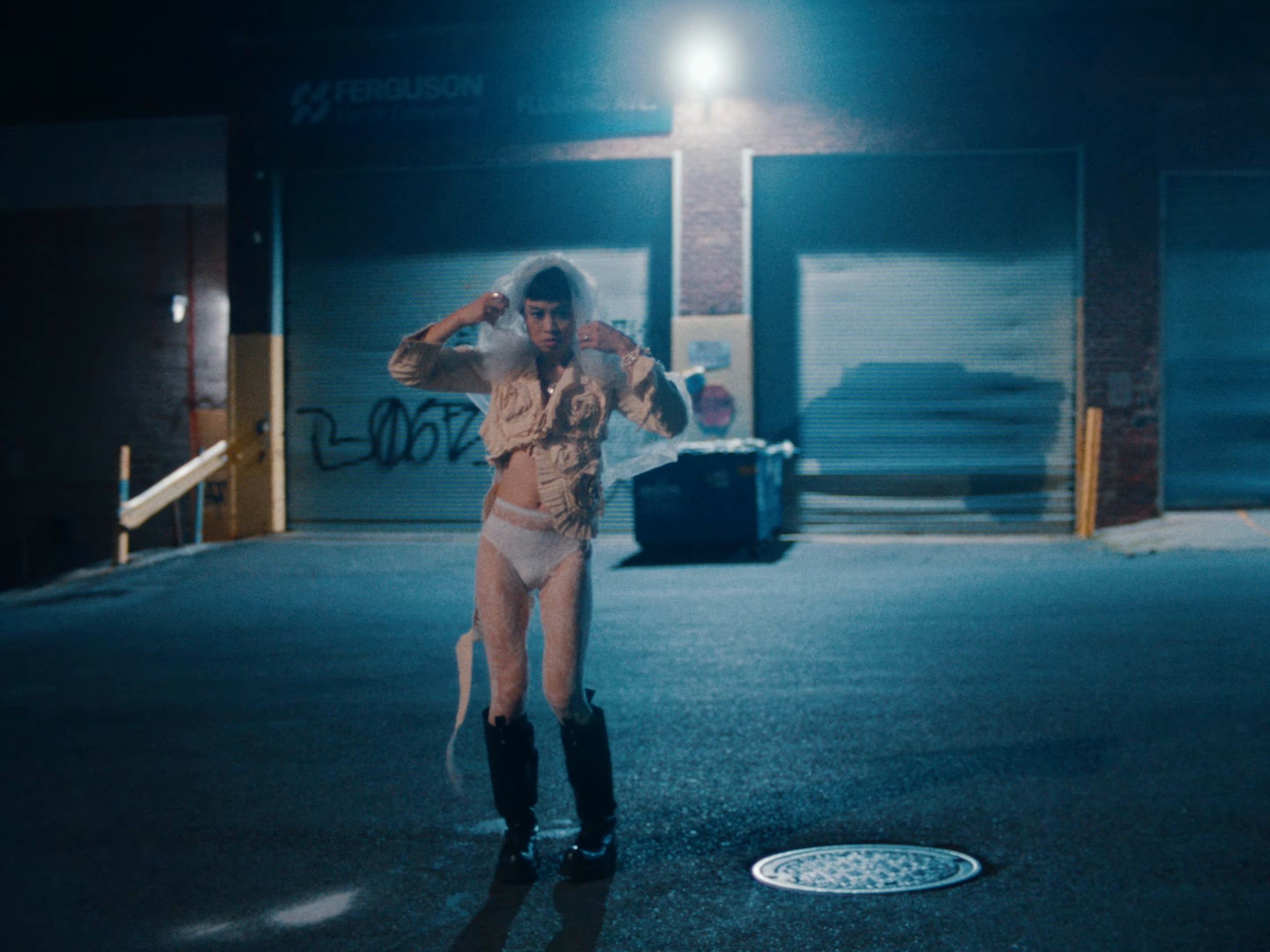 no good (2025) —  shot,  lighting