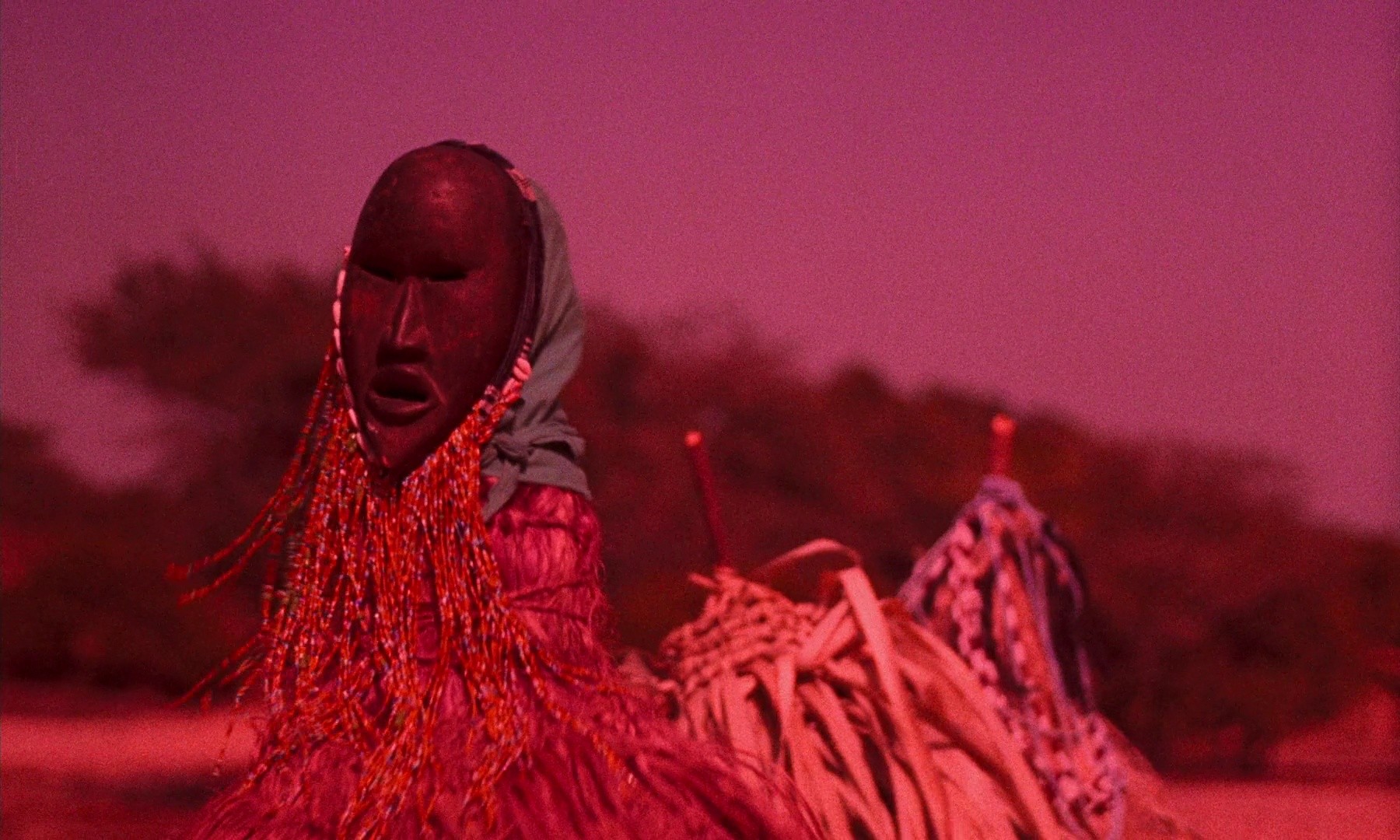 Emitai (1974) —  shot,  lighting