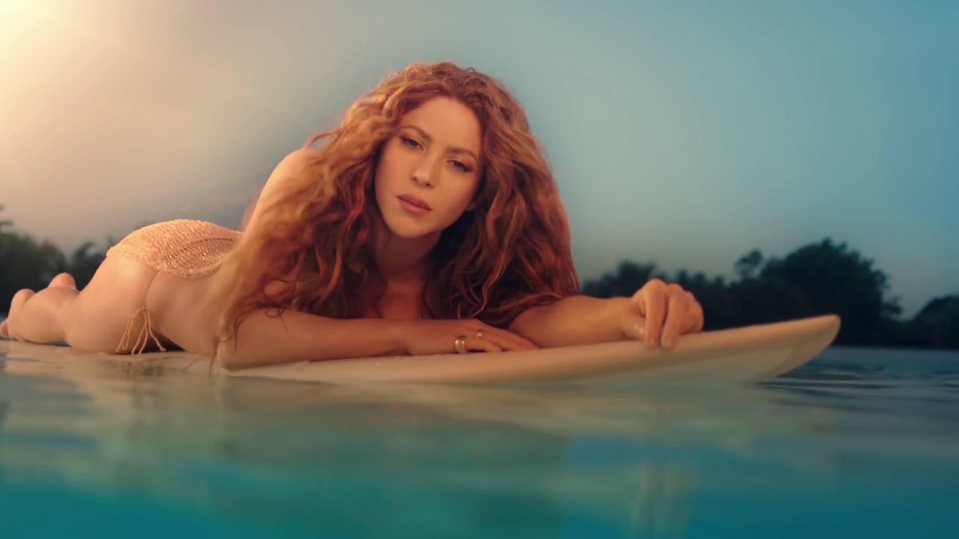 Don't Wait Up (2021) —  shot,  lighting