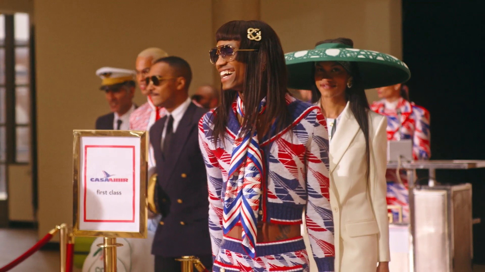 Casablanca - Le Monde Diplomatique (2022) —  shot,  lighting