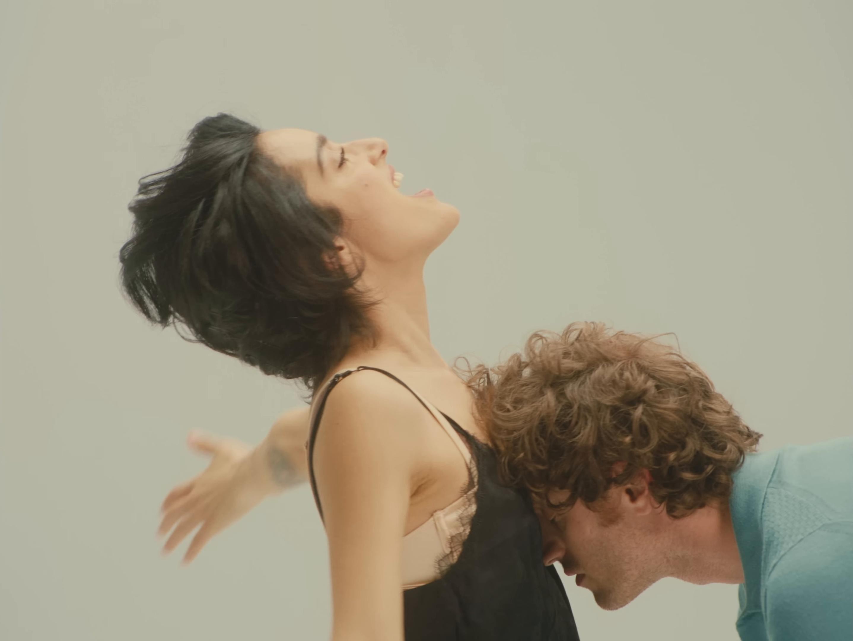 MAIMAI (2025) —  shot,  lighting