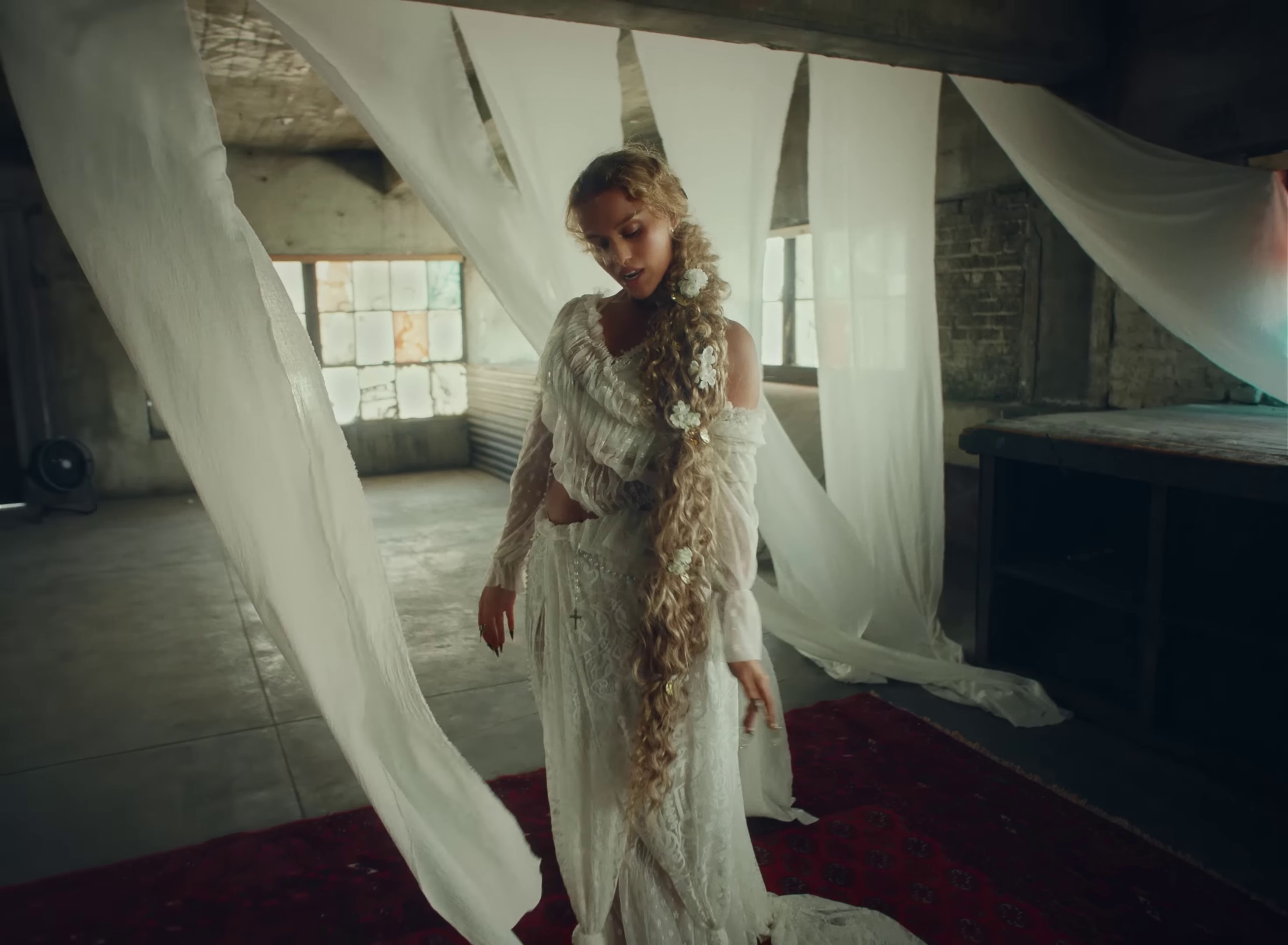 Mama Eh (2023) —  shot,  lighting