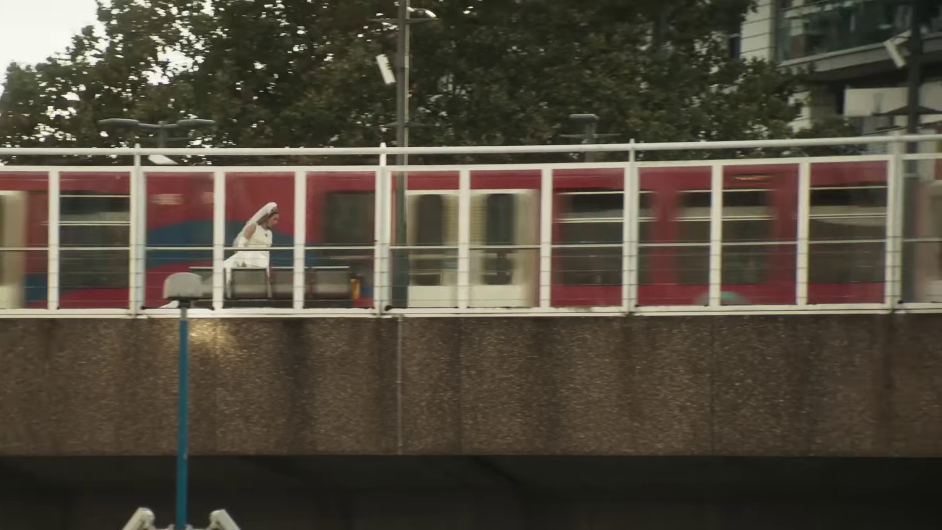 Afraid of nothing (2023) —  shot,  lighting