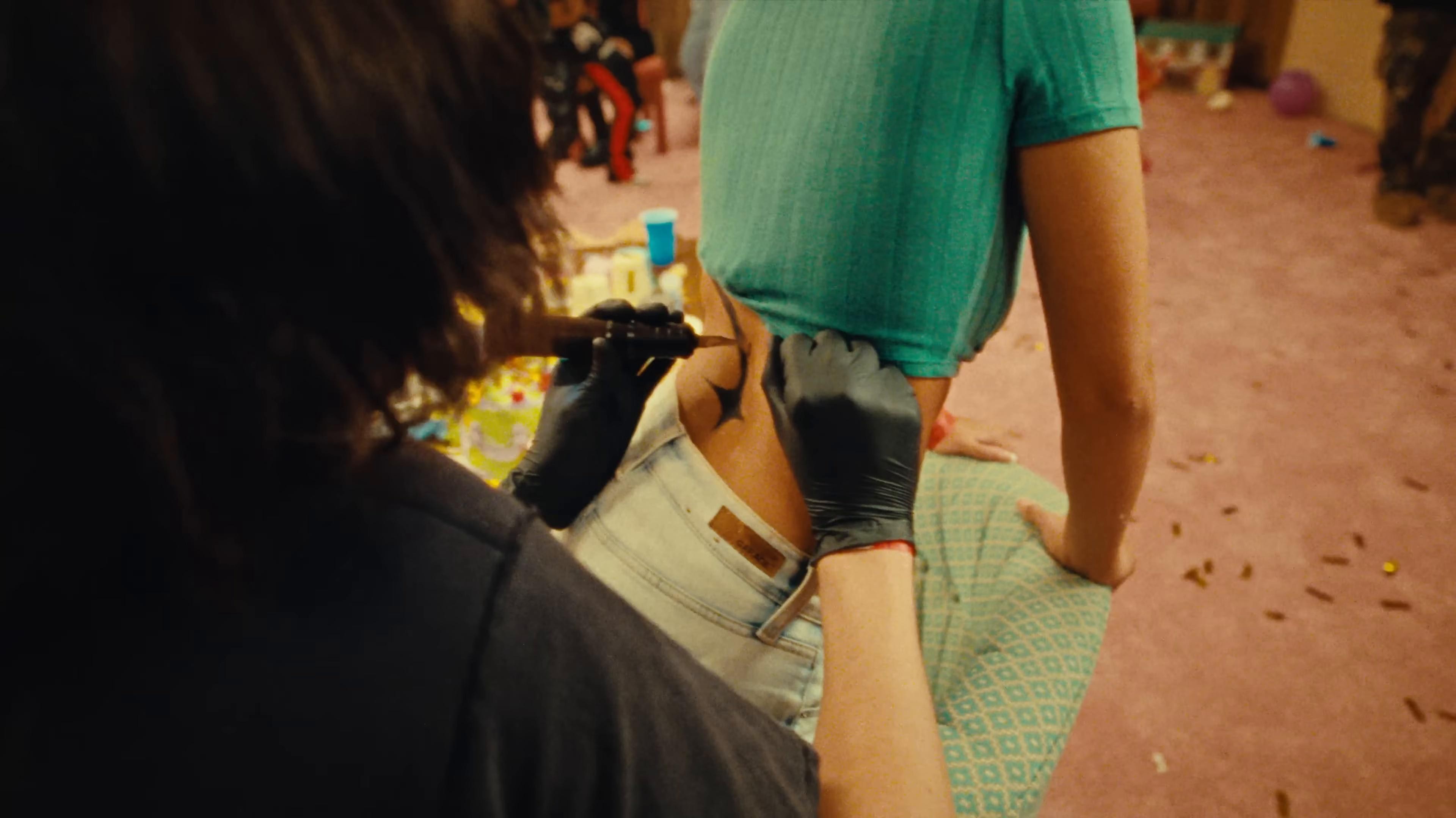 LIGHT AGAIN! (2024) —  shot,  lighting