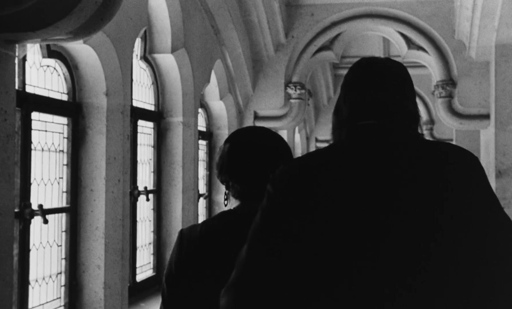 Who Are You, Polly Maggoo? (1966) —  shot,  lighting