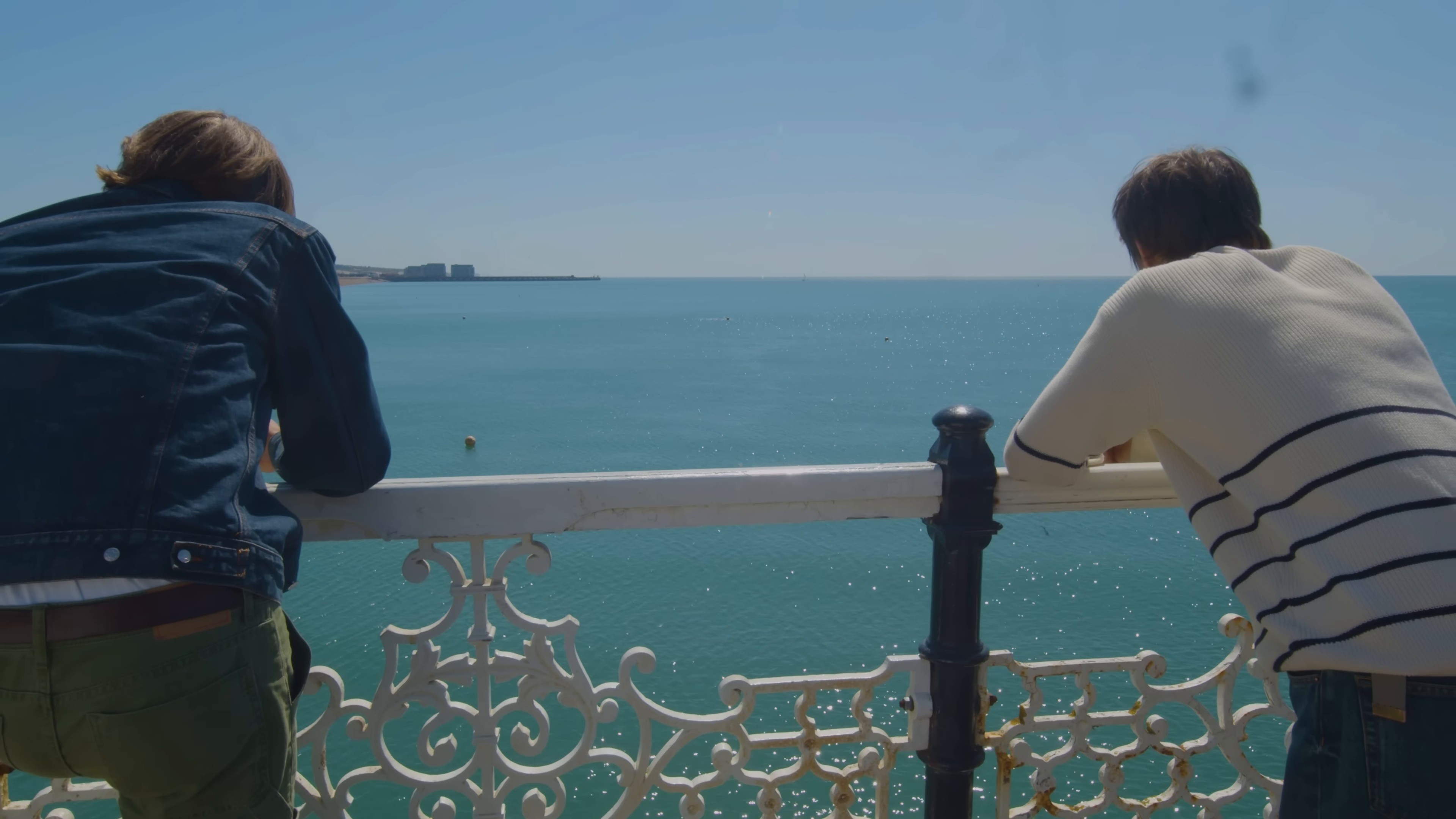 Makes Me Wanna Dance (2025) —  shot,  lighting