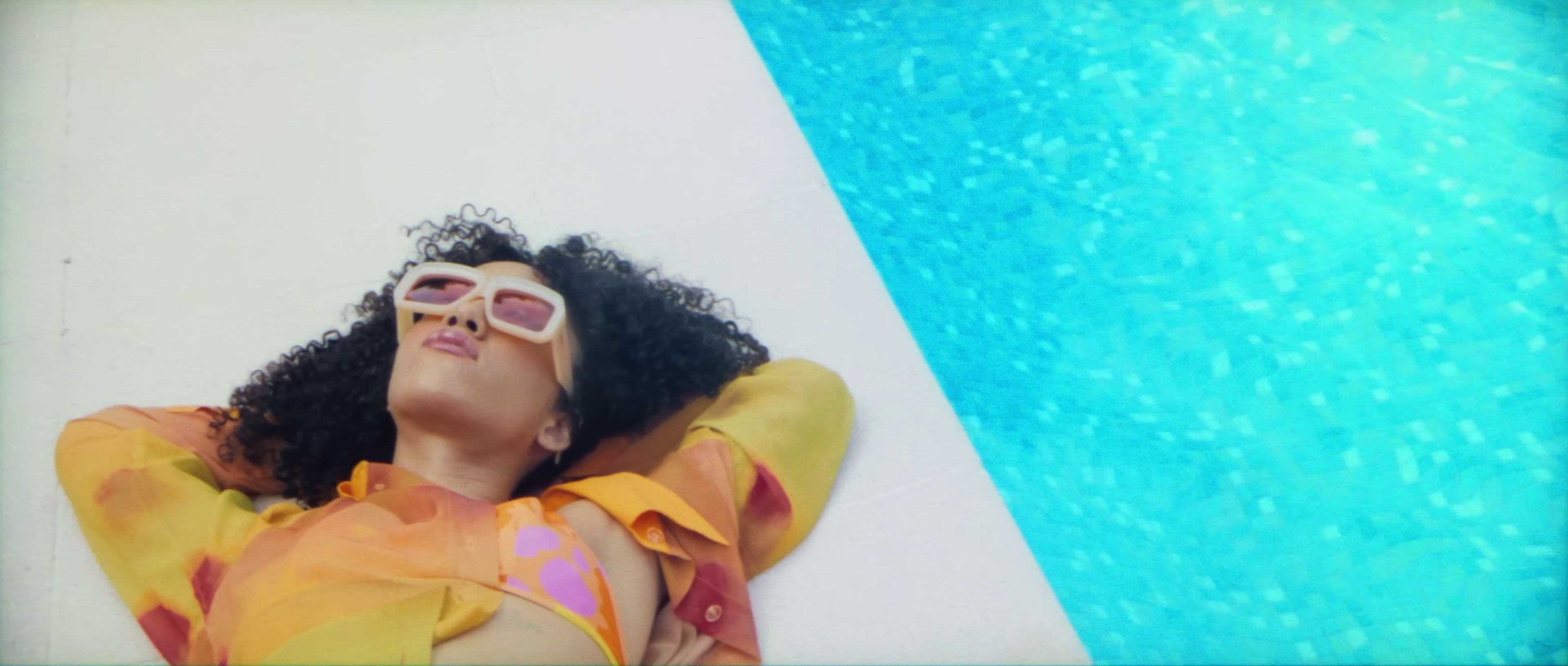 Love Quotes  (2022) —  shot,  lighting