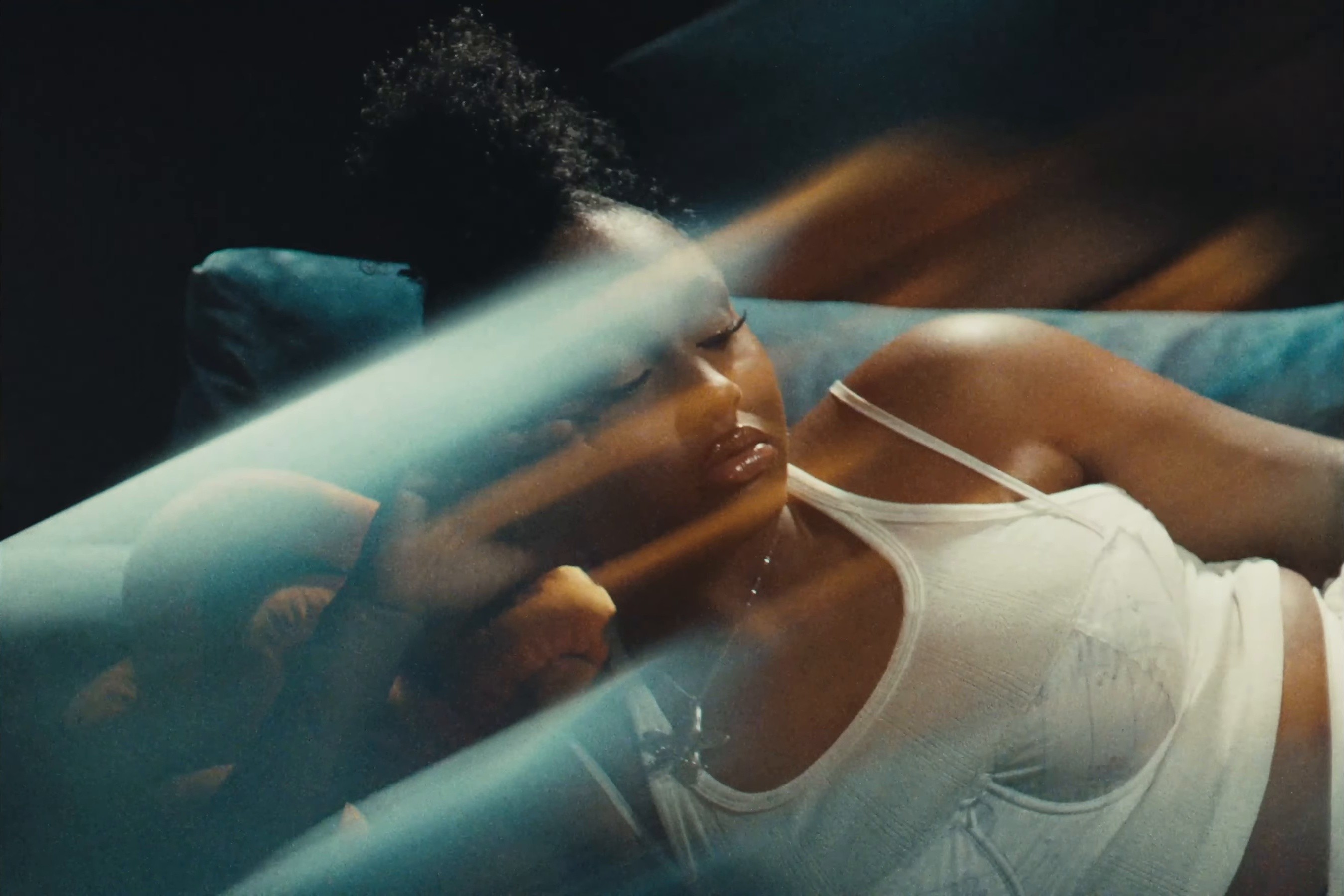 Always feat. (2025) —  shot,  lighting