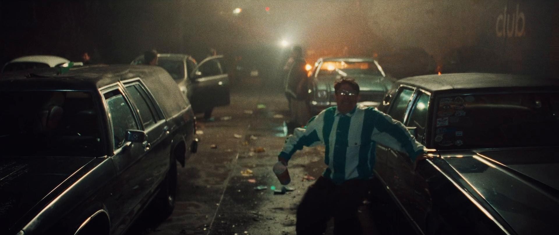 Love Hangover (2025) —  shot,  lighting