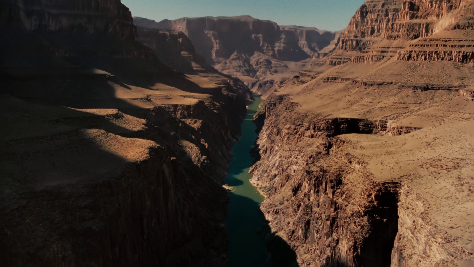 Get Your Guide: "That Moment" (2024) —  shot,  lighting