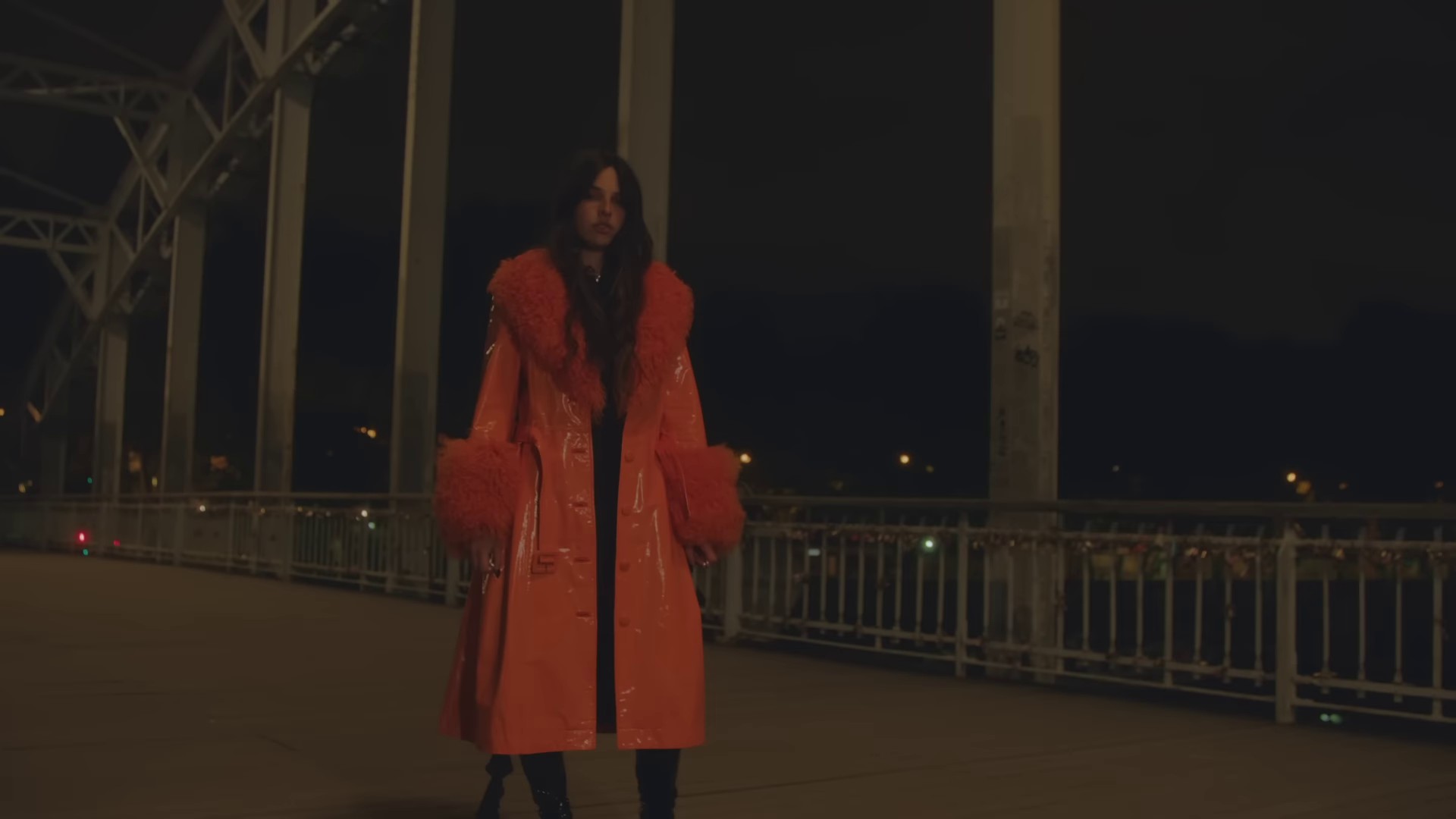 Hypocrite  (2023) —  shot,  lighting