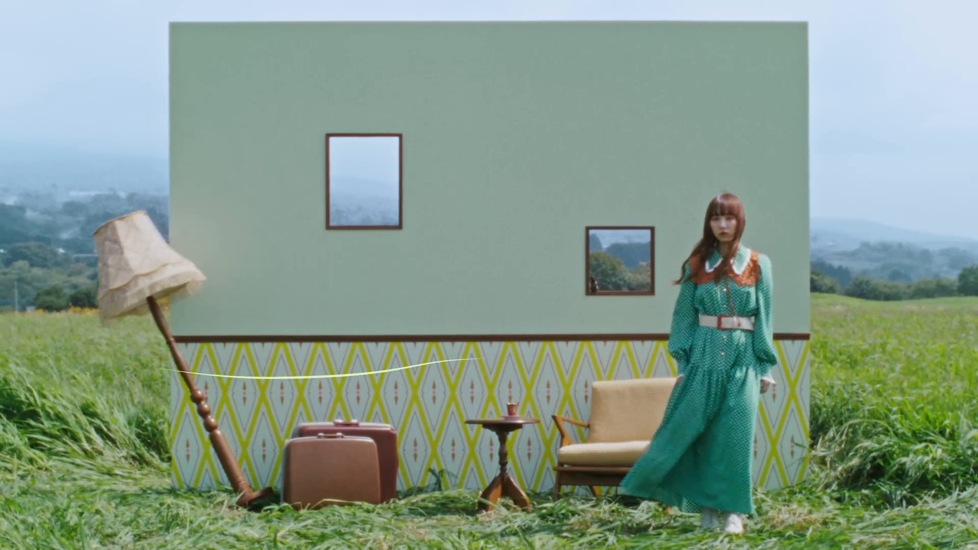 BLOWIN' (2025) —  shot,  lighting