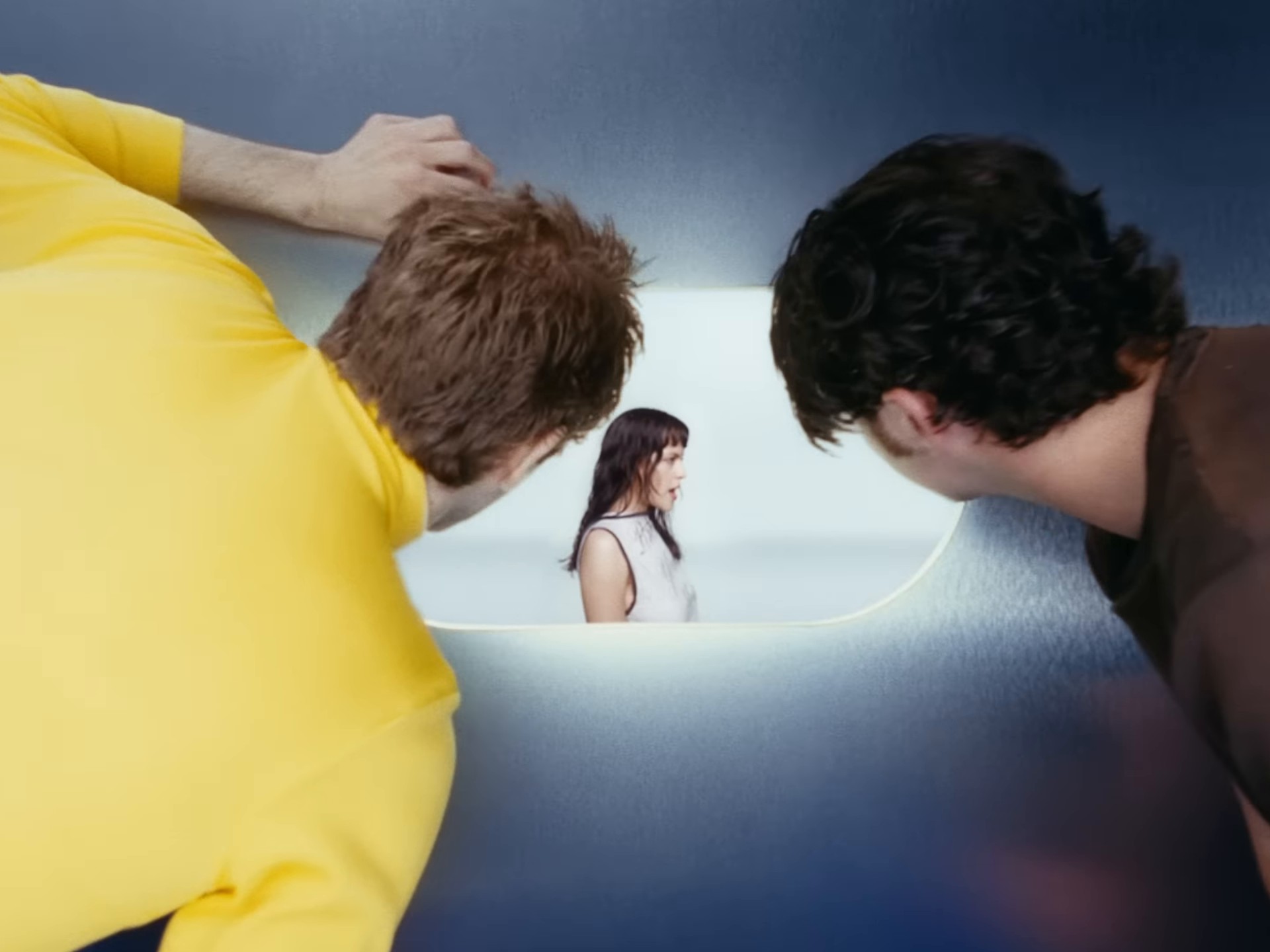 Run Your Mouth (2024) —  shot,  lighting