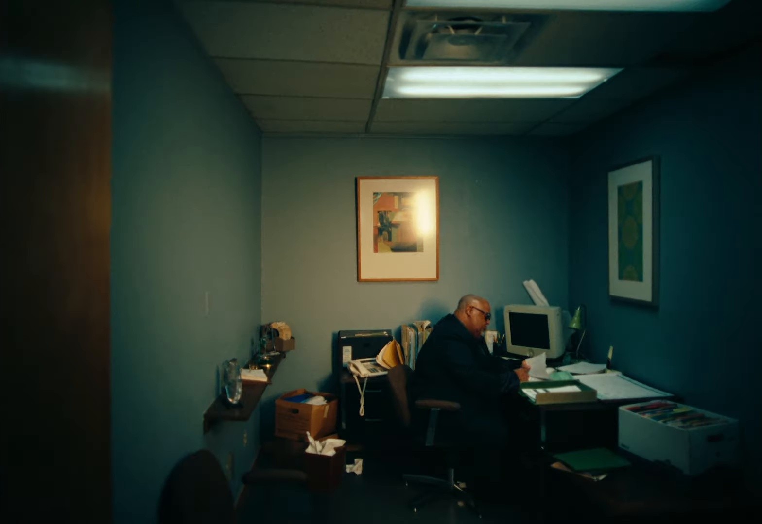 Formalize me (2024) —  shot,  lighting