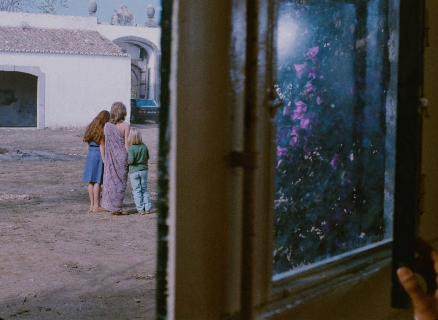 Hovering Over the Water (1993) —  shot,  lighting