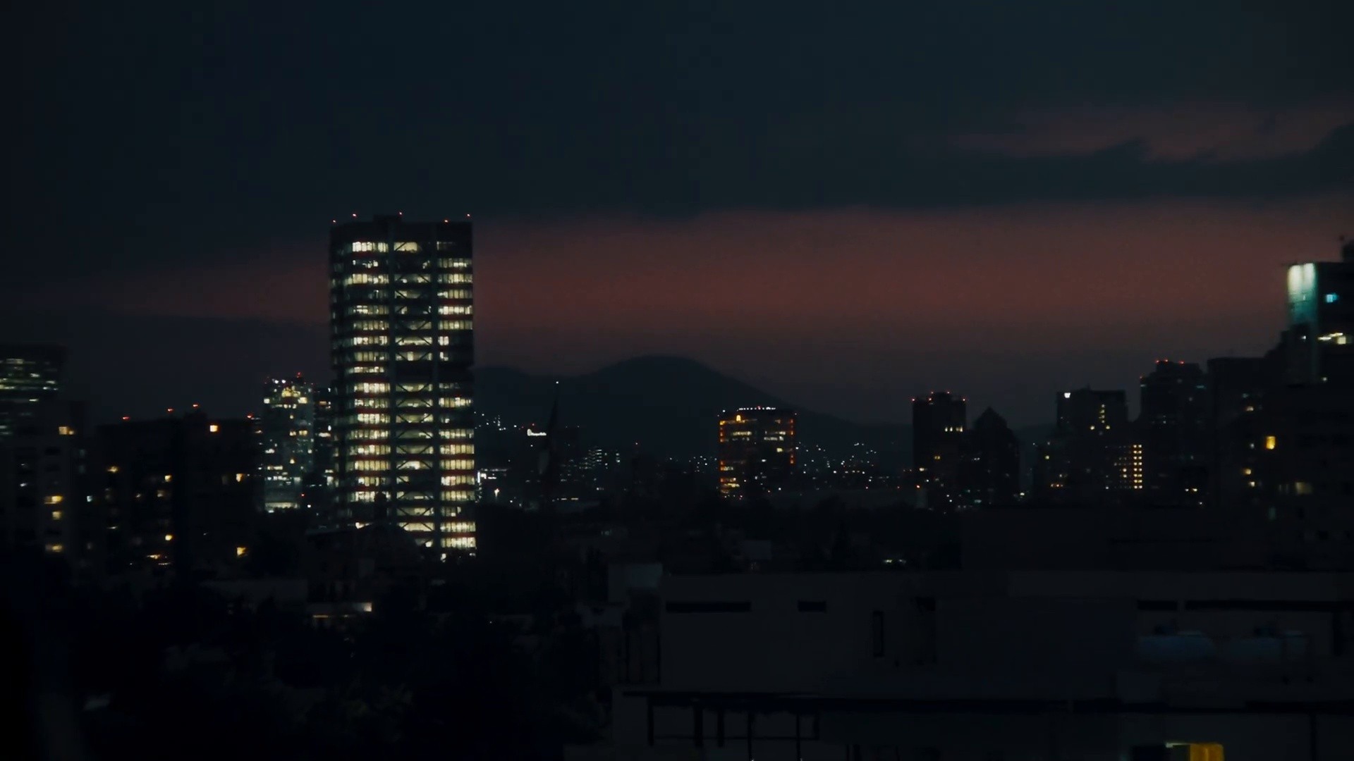 Crystal Classics (2025) —  shot,  lighting