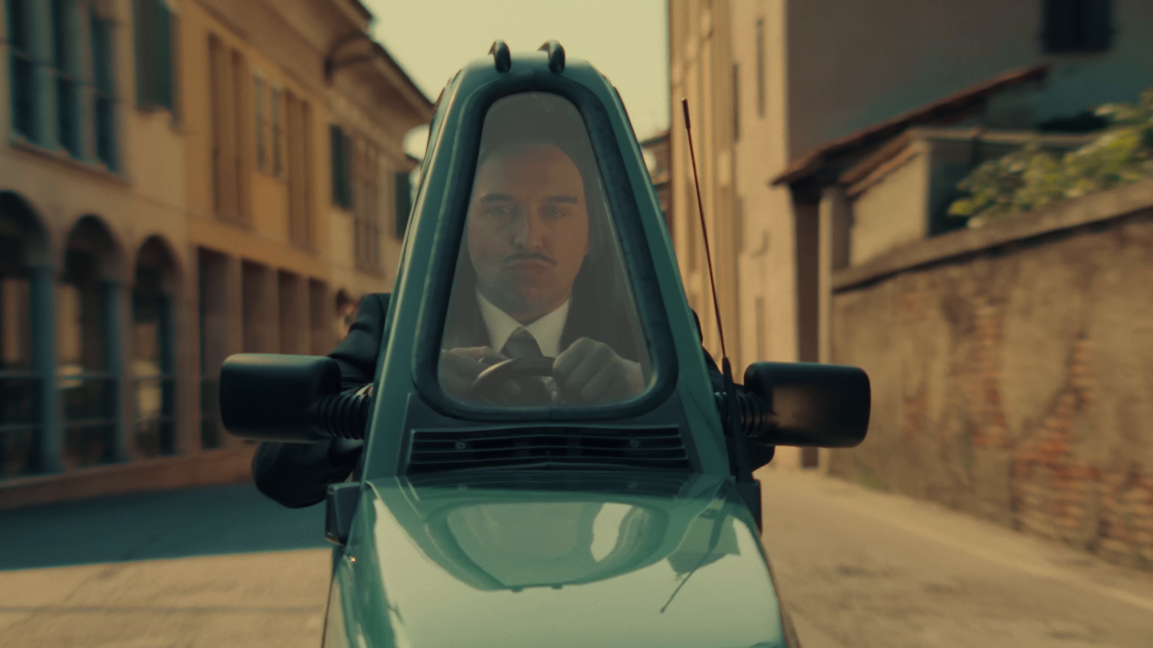 OK (2025) —  shot,  lighting