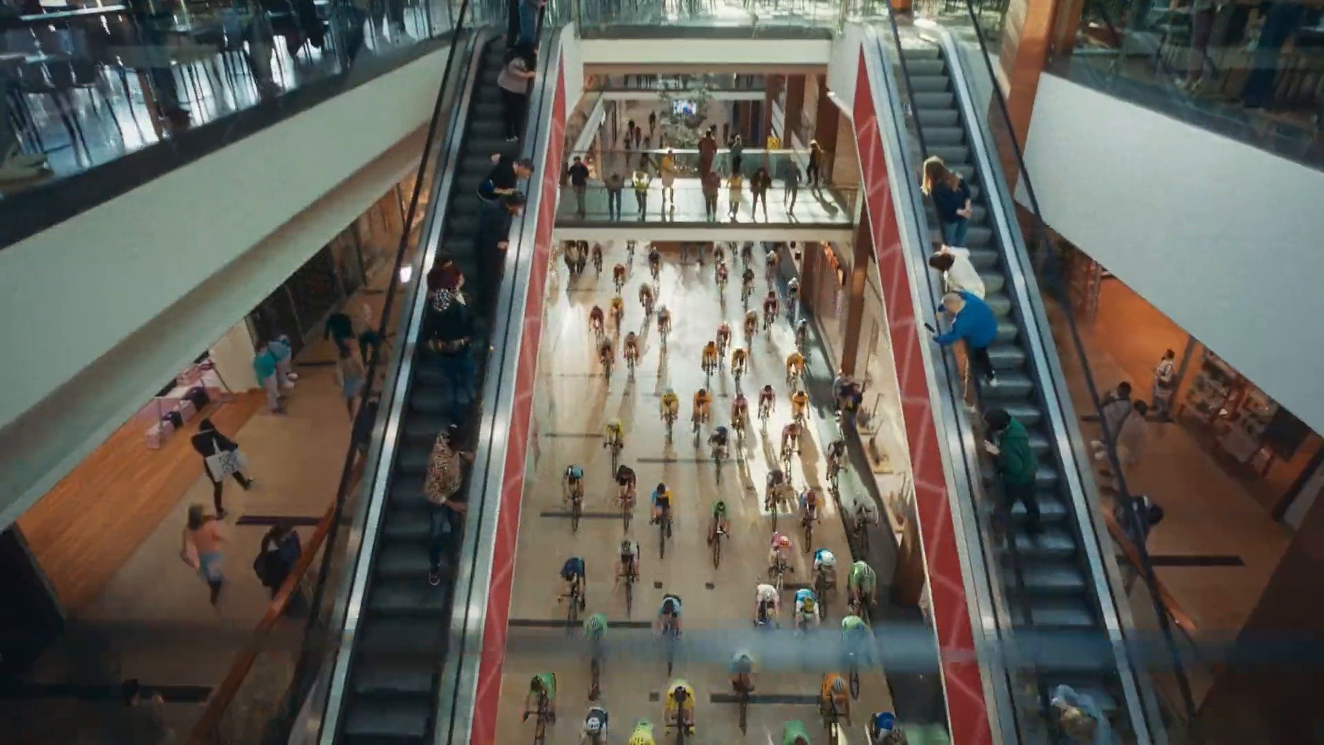 BET365 | Breaking News - ACADEMY FILMS (2024) —  shot,  lighting