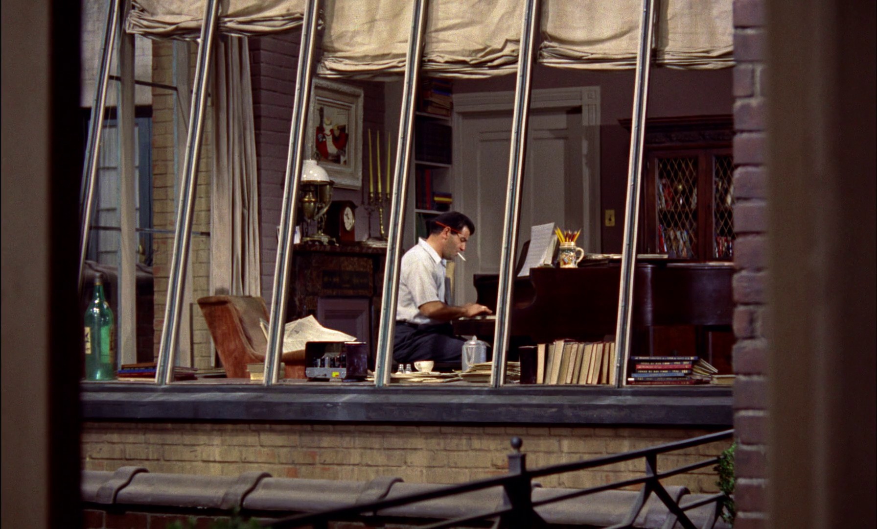 Rear Window (1954) —  shot,  lighting