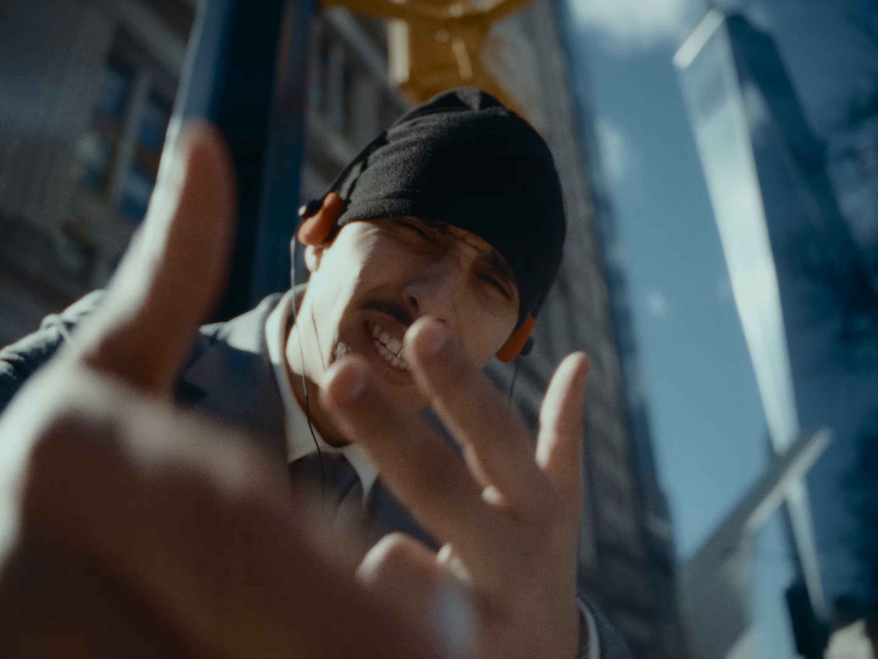 PILL (2025) —  shot,  lighting