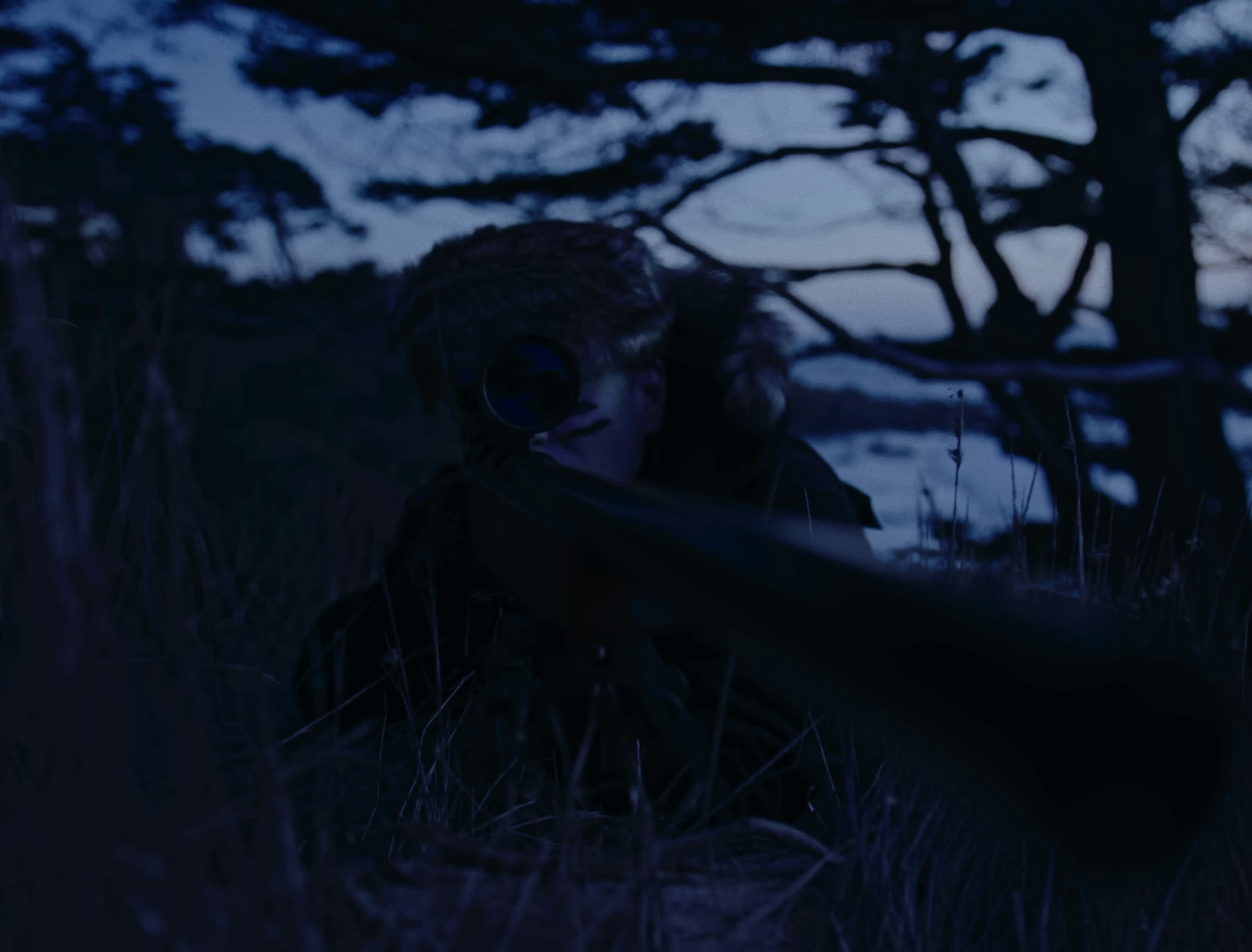 Bad radio  (2022) —  shot,  lighting