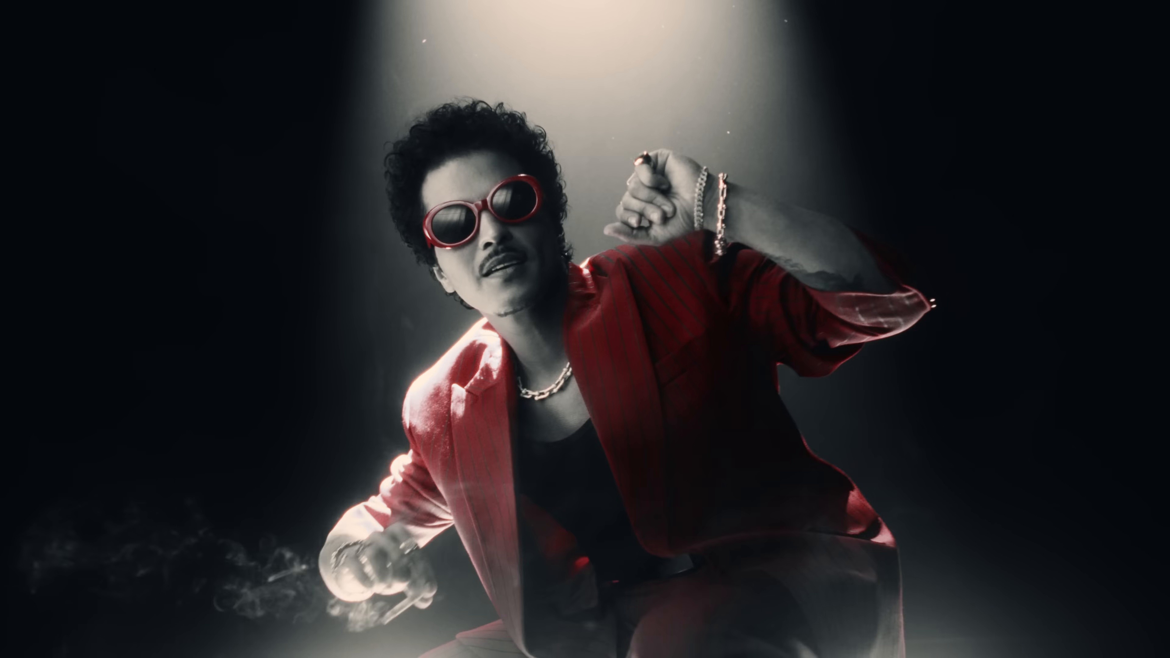 Fat Juicy & Wet (2025) —  shot,  lighting